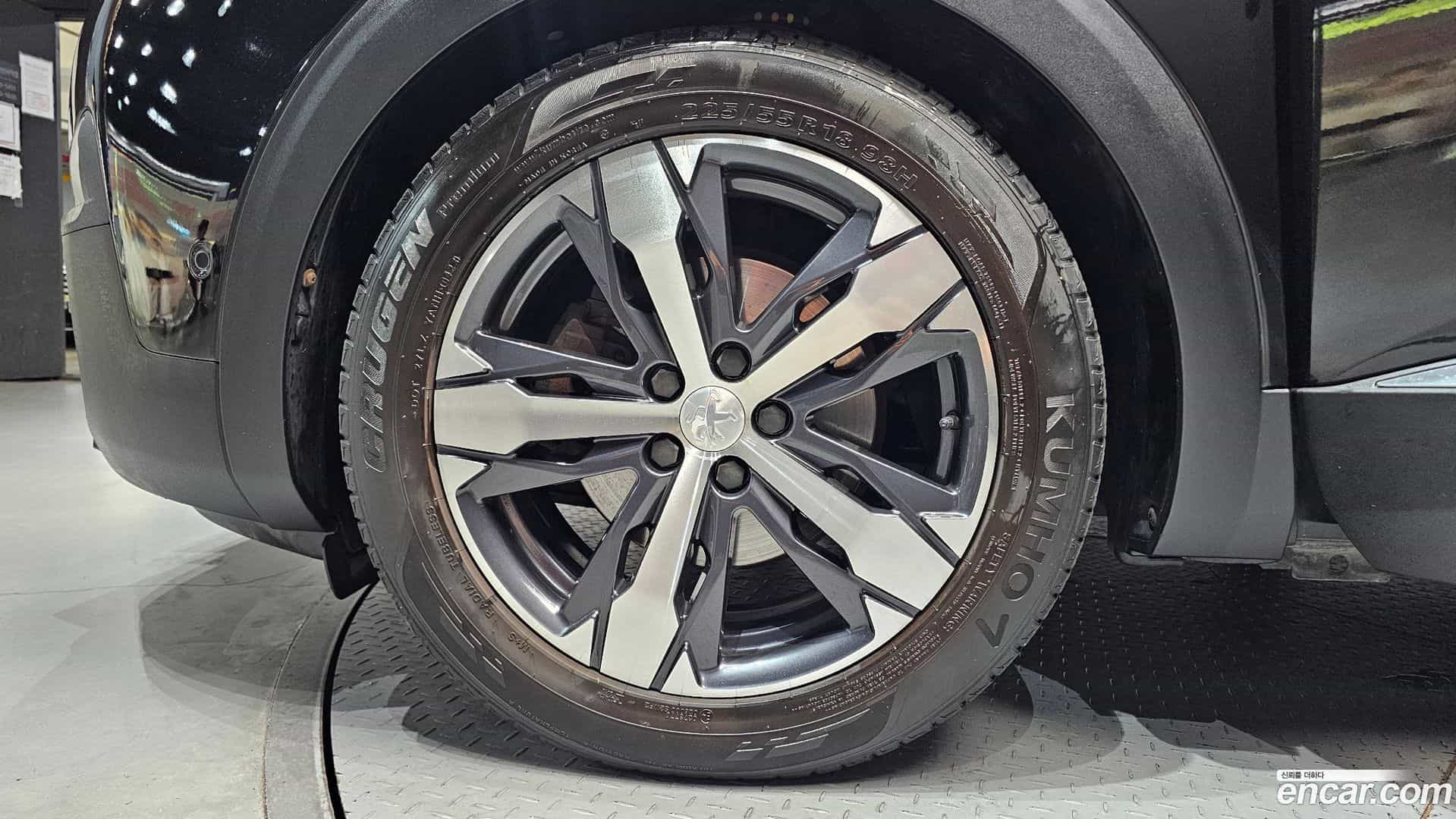5008 Peugeot 2017.11-OUTER-005