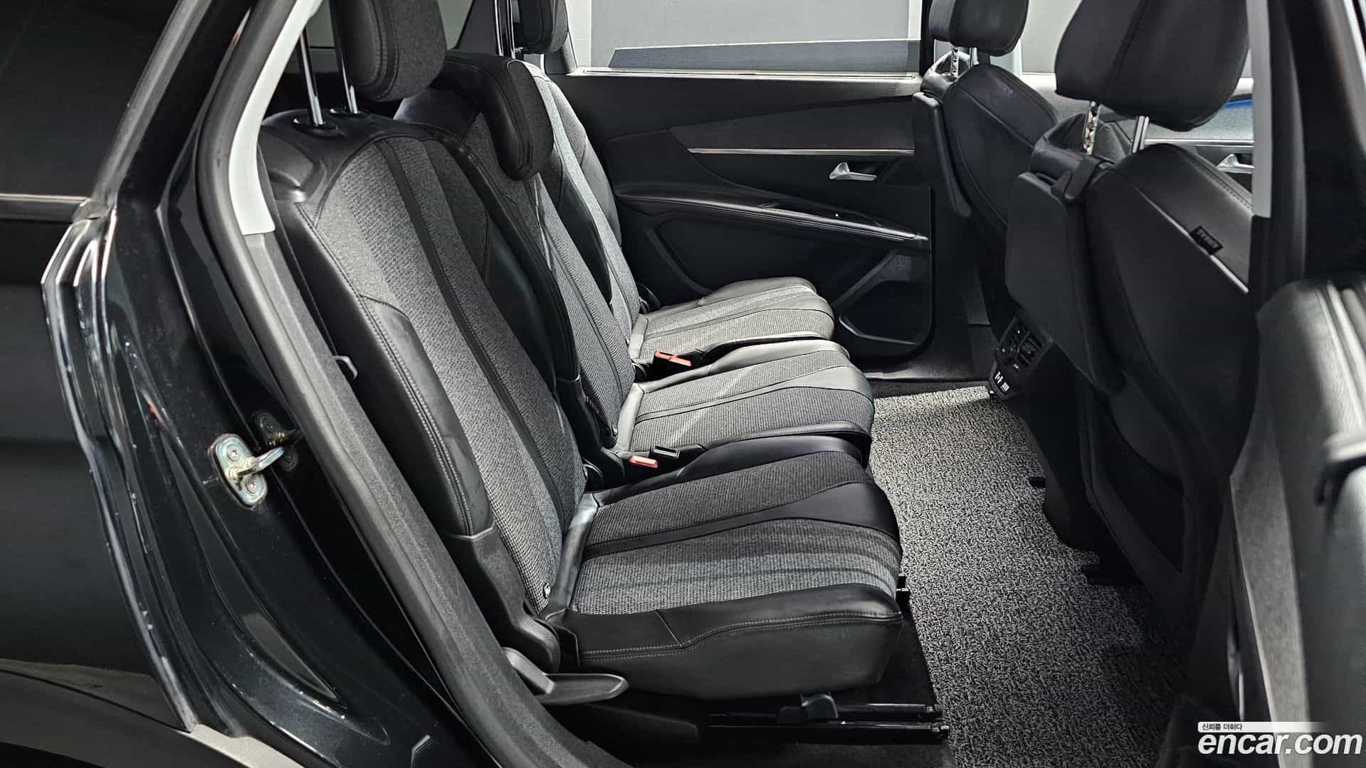 5008 Peugeot 2017.11-OPTION-016