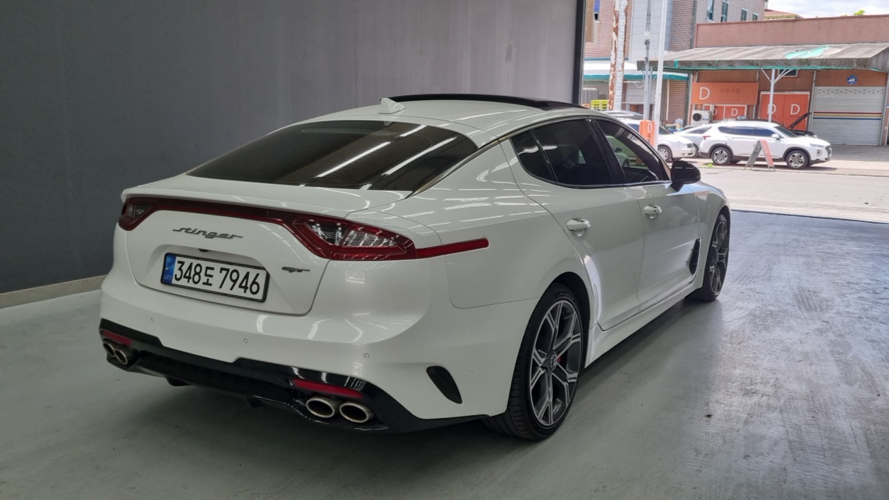 Stinger Kia 2017.6-OUTER-002