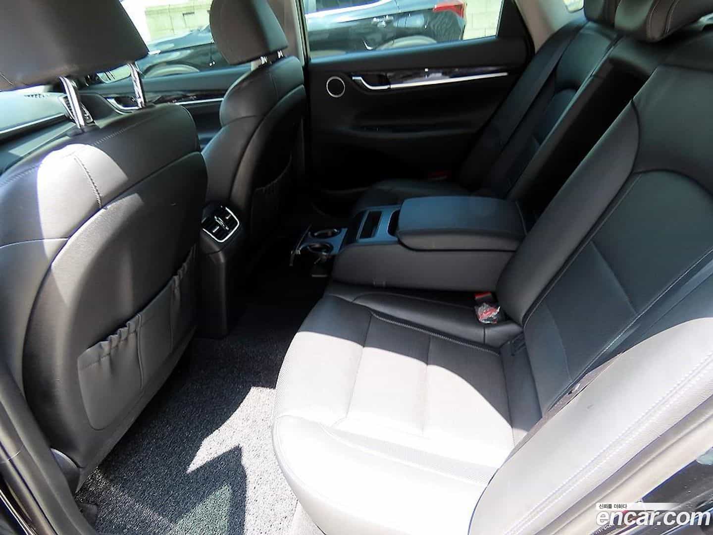 Grandeur Hyundai 2019.7-OUTER-006
