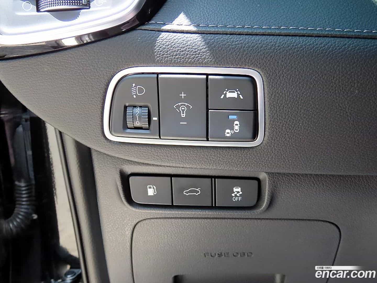 Grandeur Hyundai 2019.7-OPTION-016