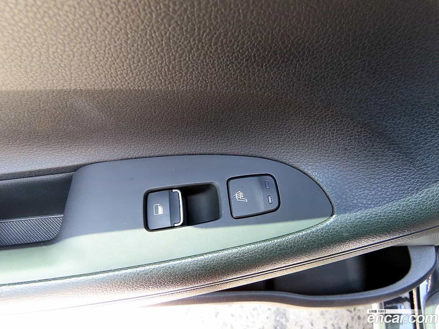 Grandeur Hyundai 2019.7-OPTION-021