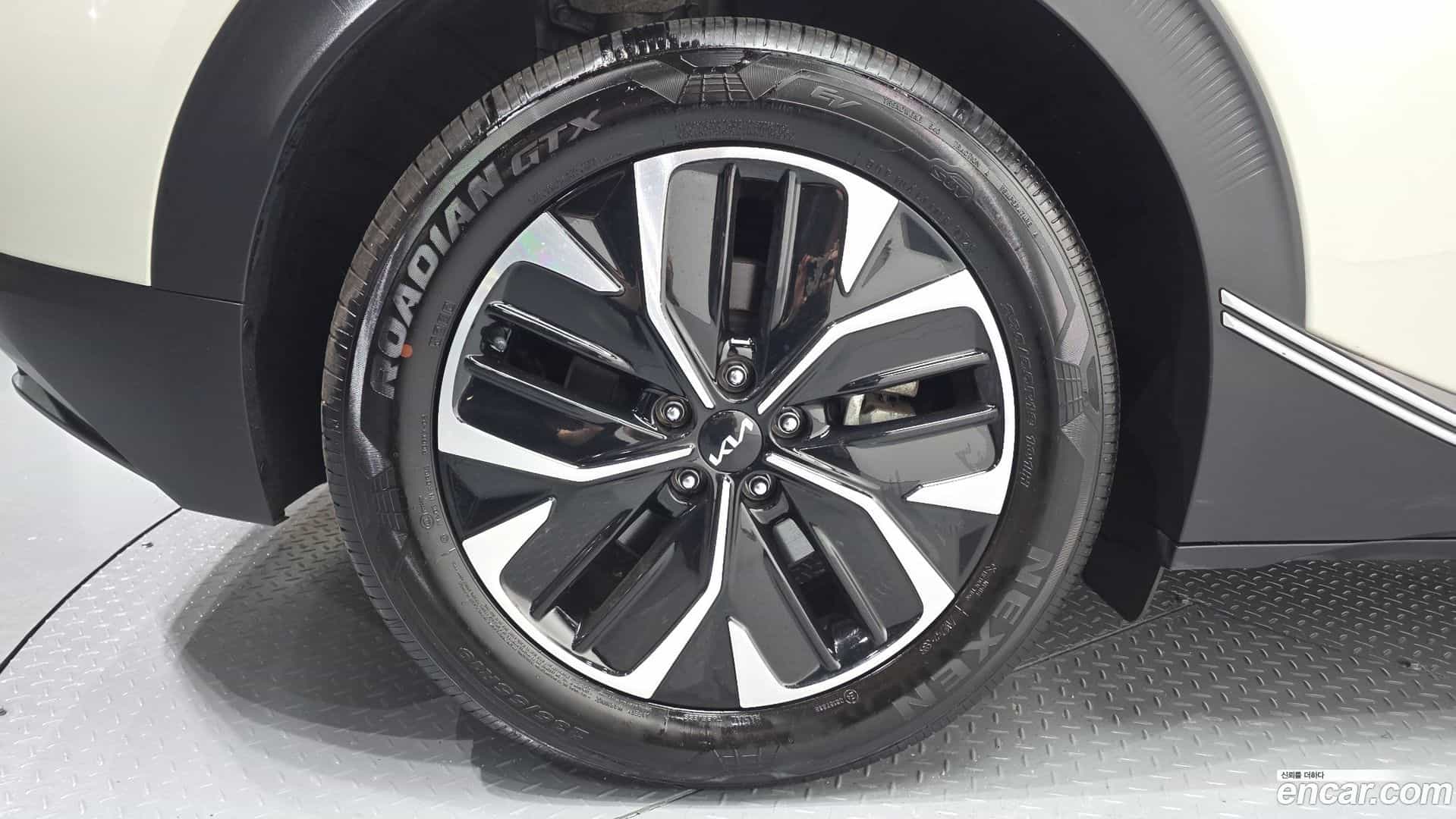EV6 Kia 2022.1-OUTER-031