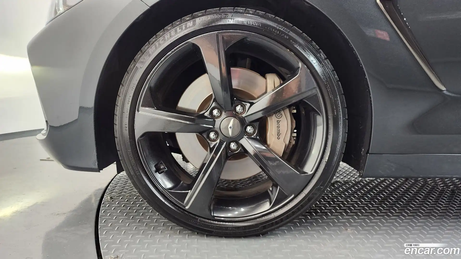 G70 Genesis 2020.2-OUTER-005