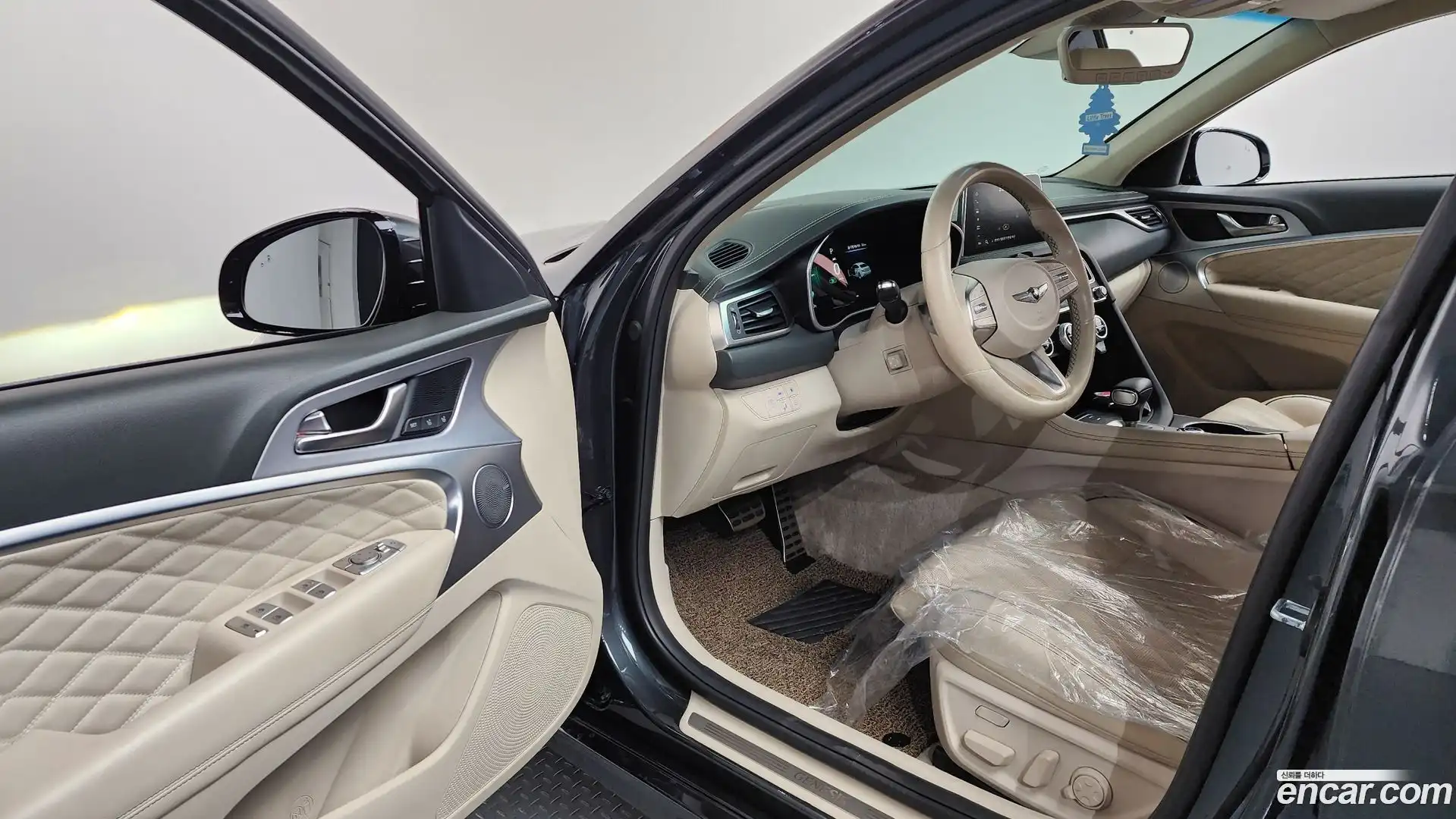 G70 Genesis 2020.2-INNER-010