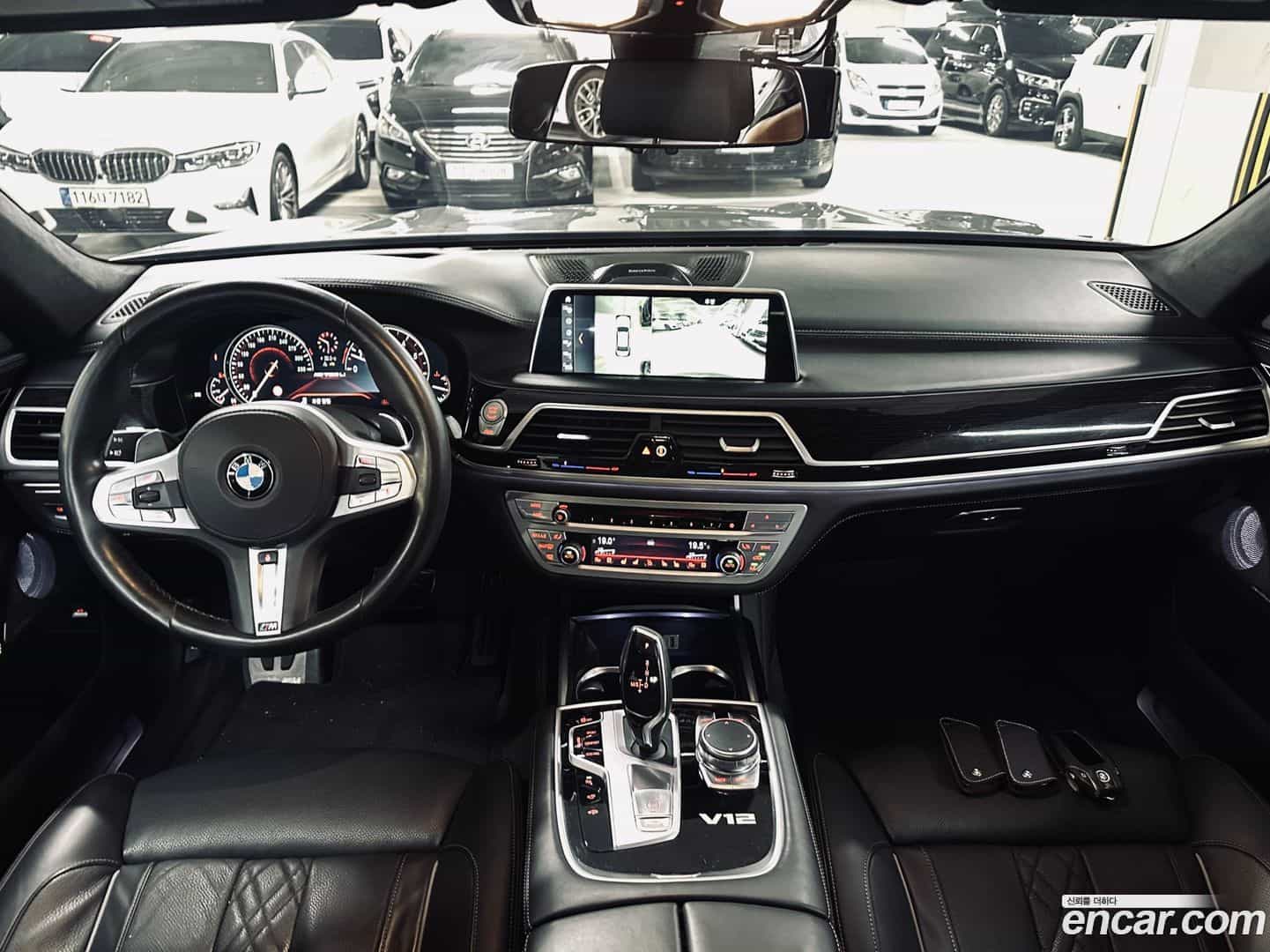 7-Series BMW 2017.11-INNER-007