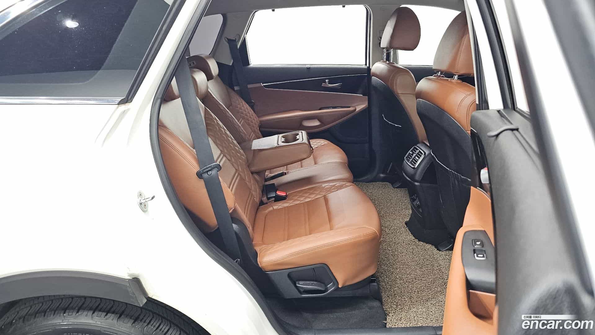 Sorento Kia 2020.2-OPTION-016