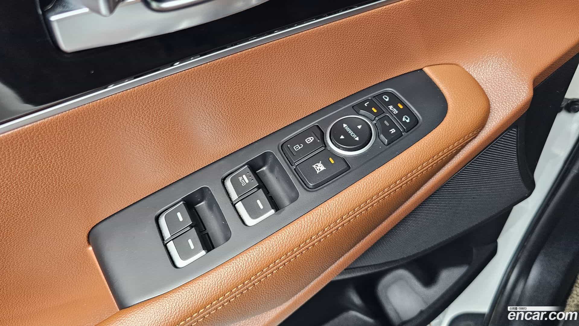 Sorento Kia 2020.2-OPTION-023