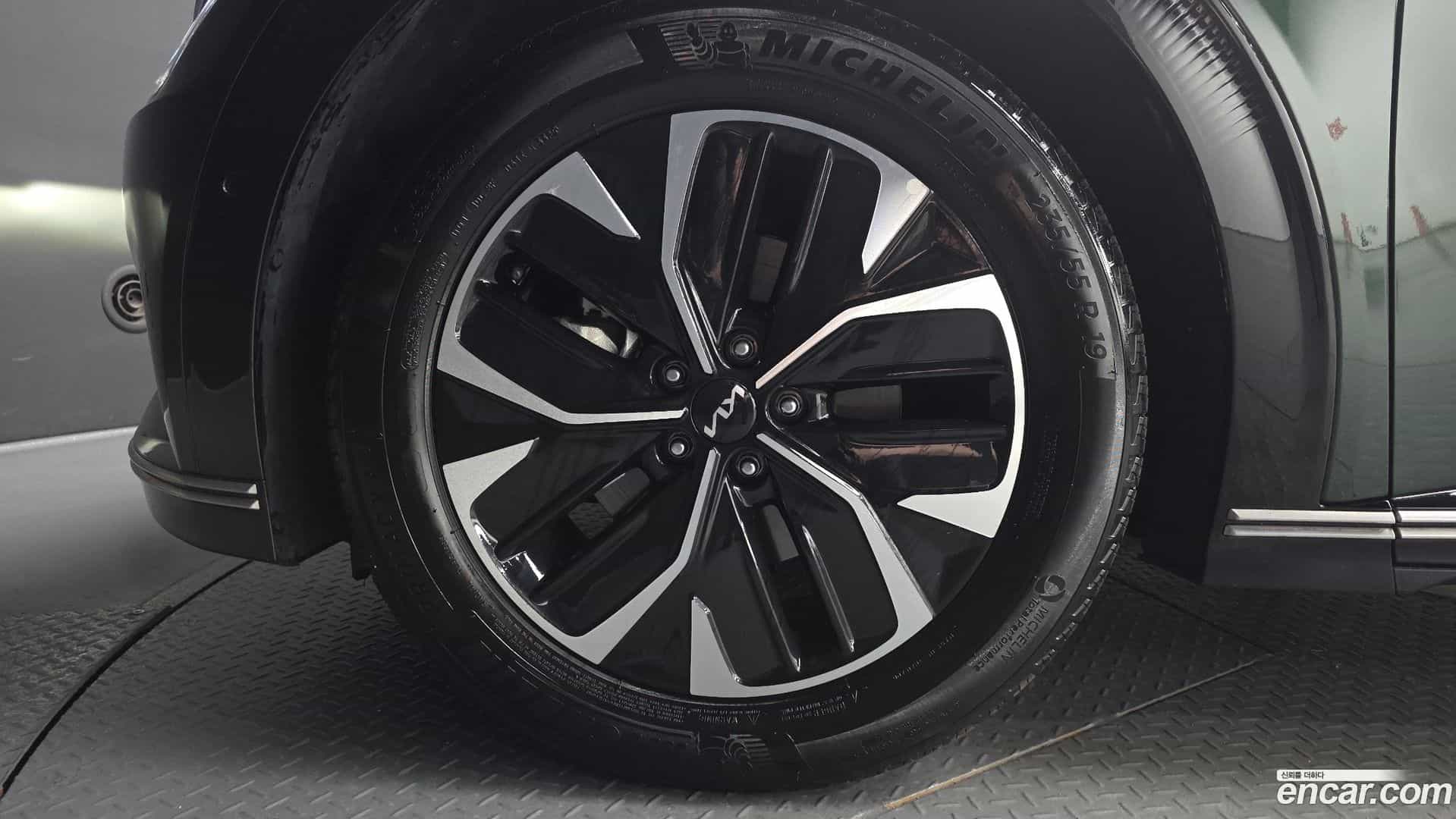 EV6 Kia 2023.8-OUTER-005