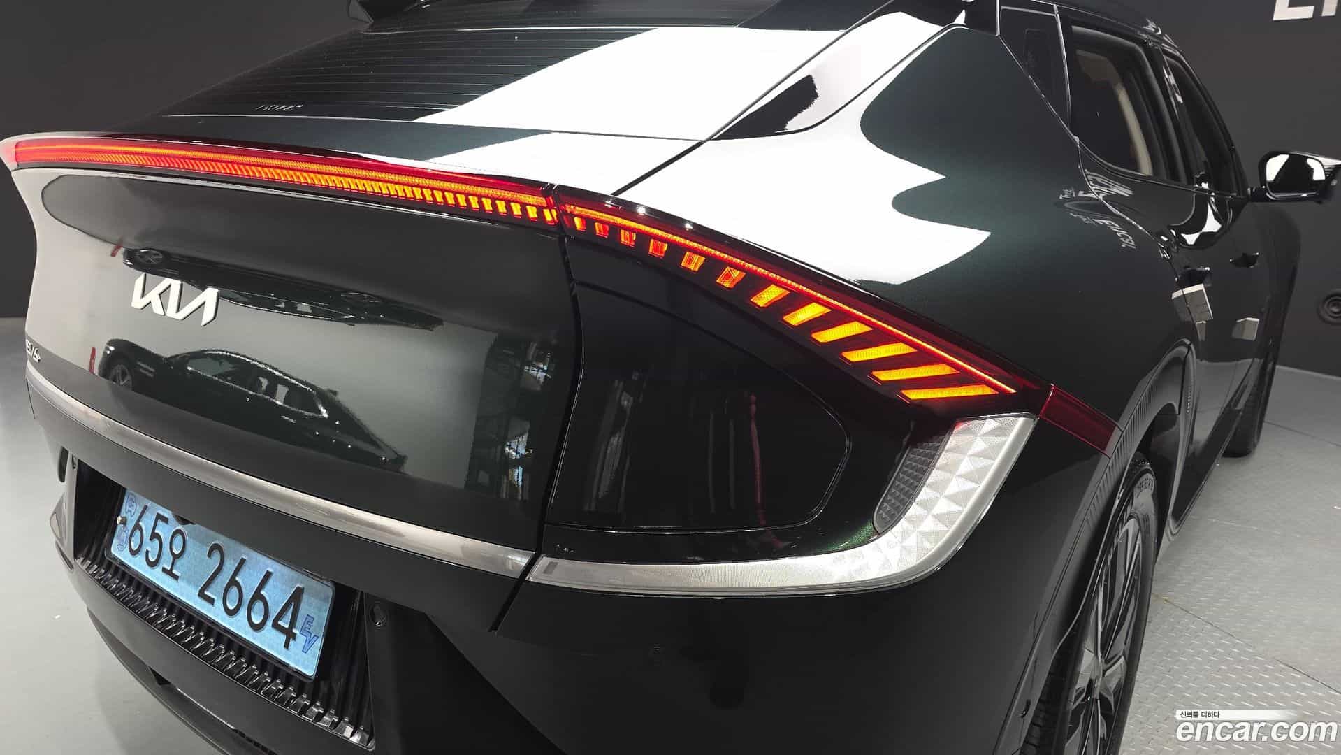 EV6 Kia 2023.8-OUTER-033