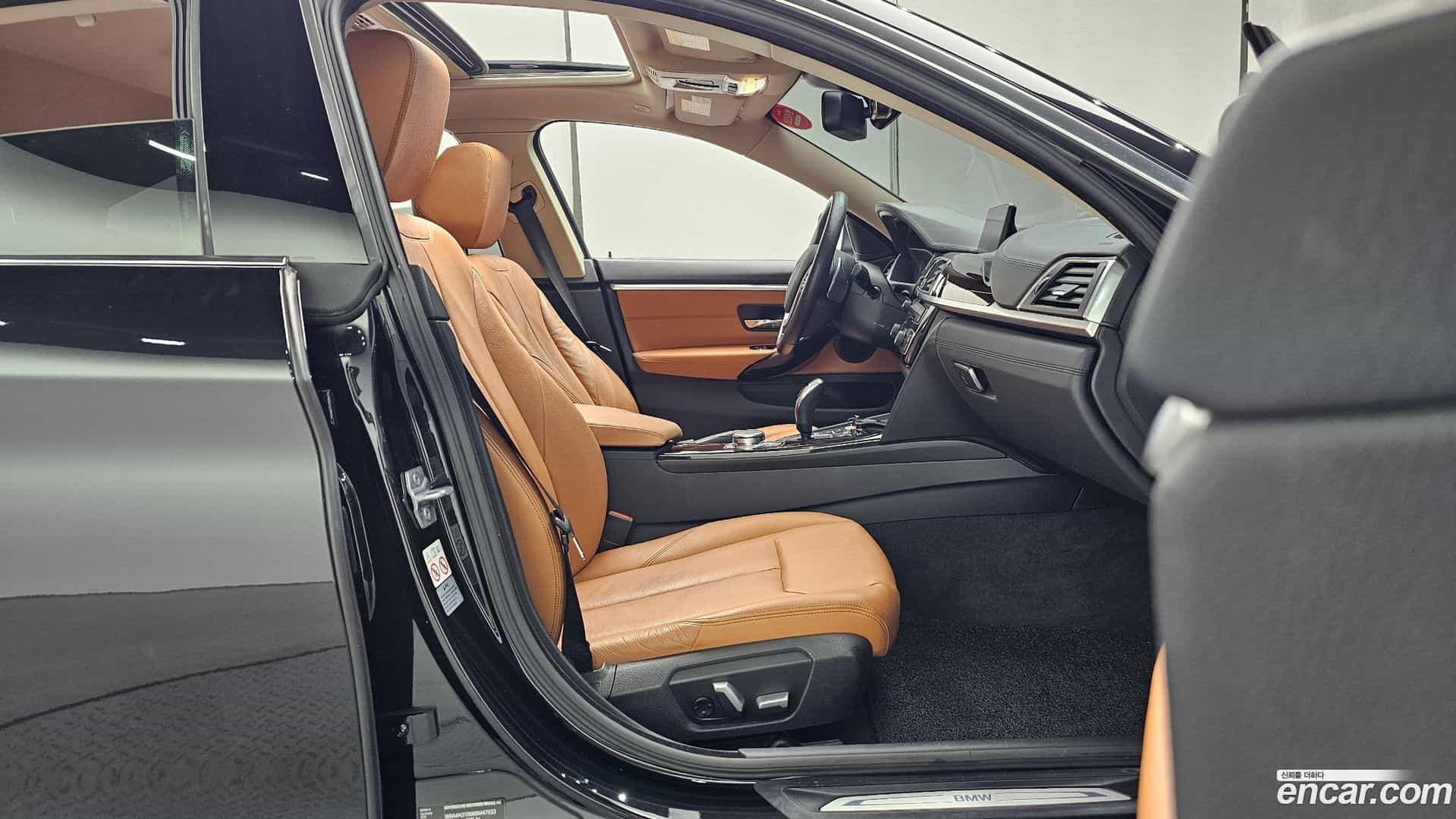 4-Series BMW 2019.4-INNER-036