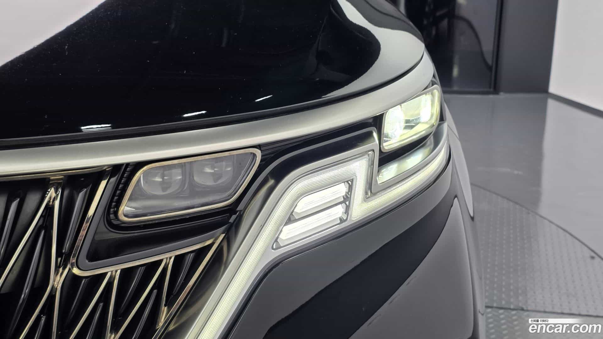 Canival Kia 2023.4-OUTER-032
