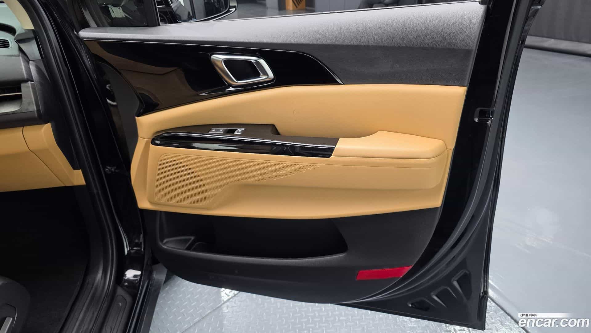 Canival Kia 2023.4-INNER-035