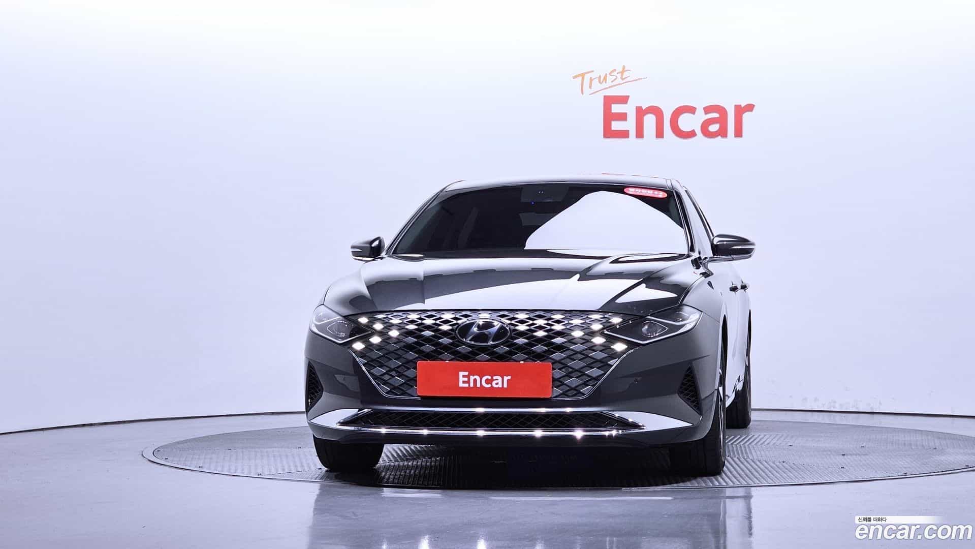 Grandeur Hyundai 2020.0-OUTER-003