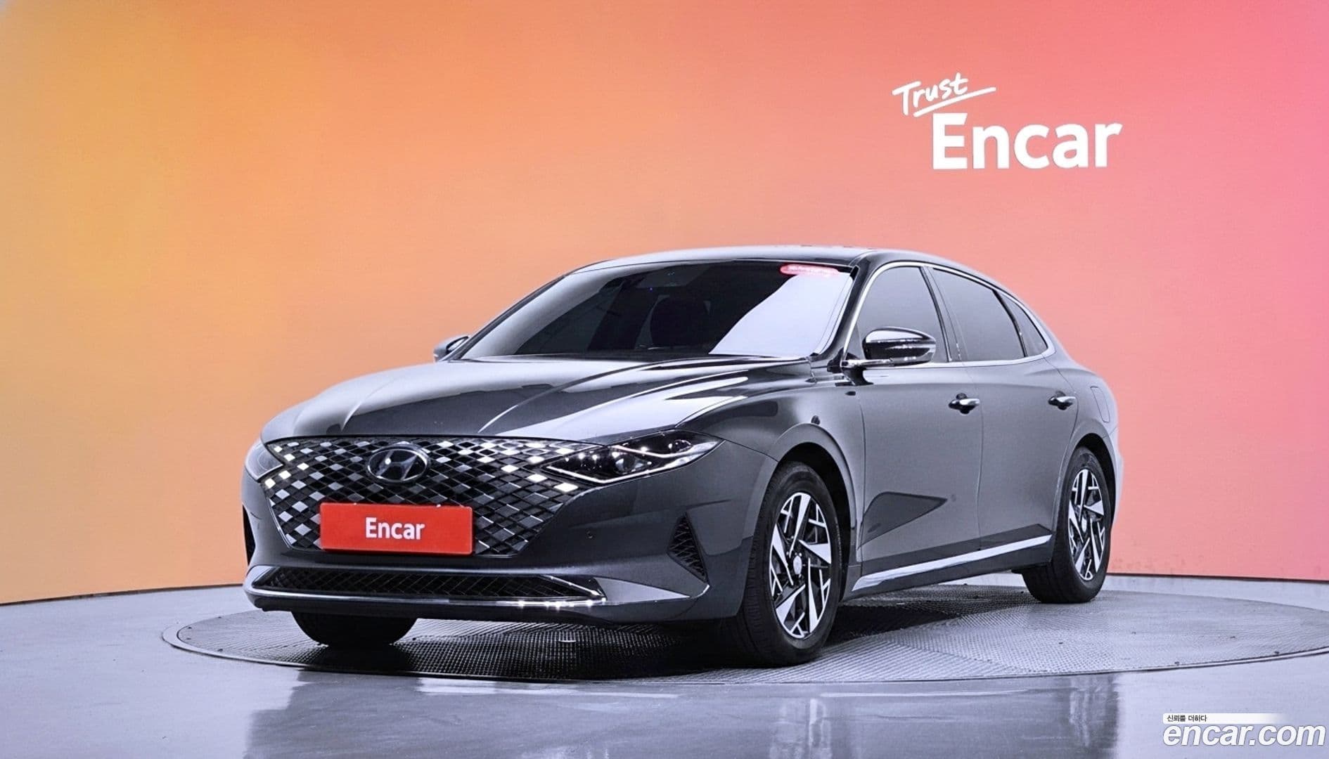 Main__Slider__Photo:Grandeur Hyundai 2020.0-0