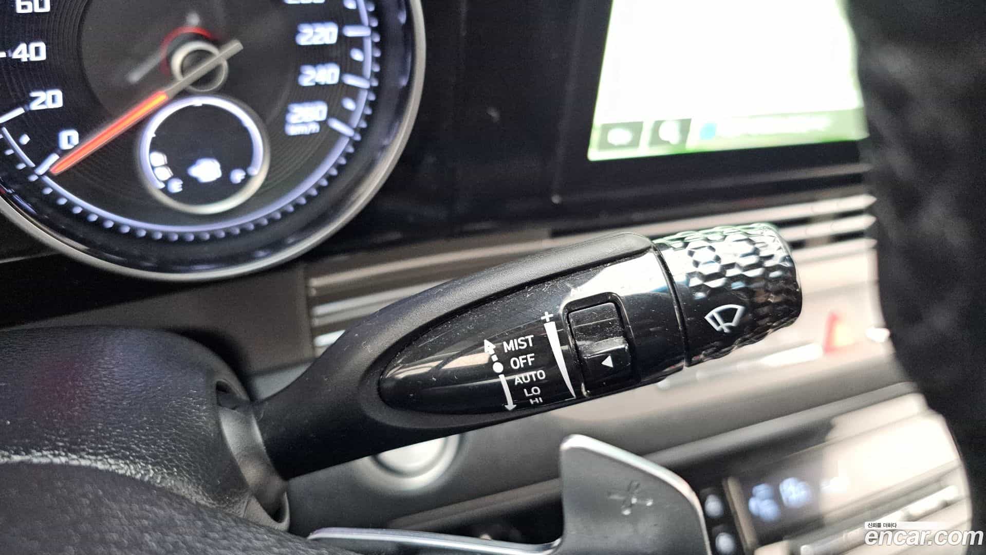 Grandeur Hyundai 2020.0-OPTION-041