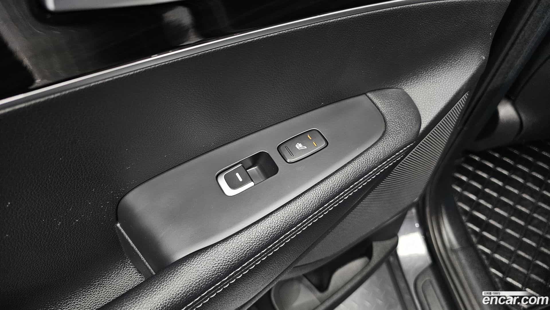 Sorento Kia 2018.1-OPTION-023