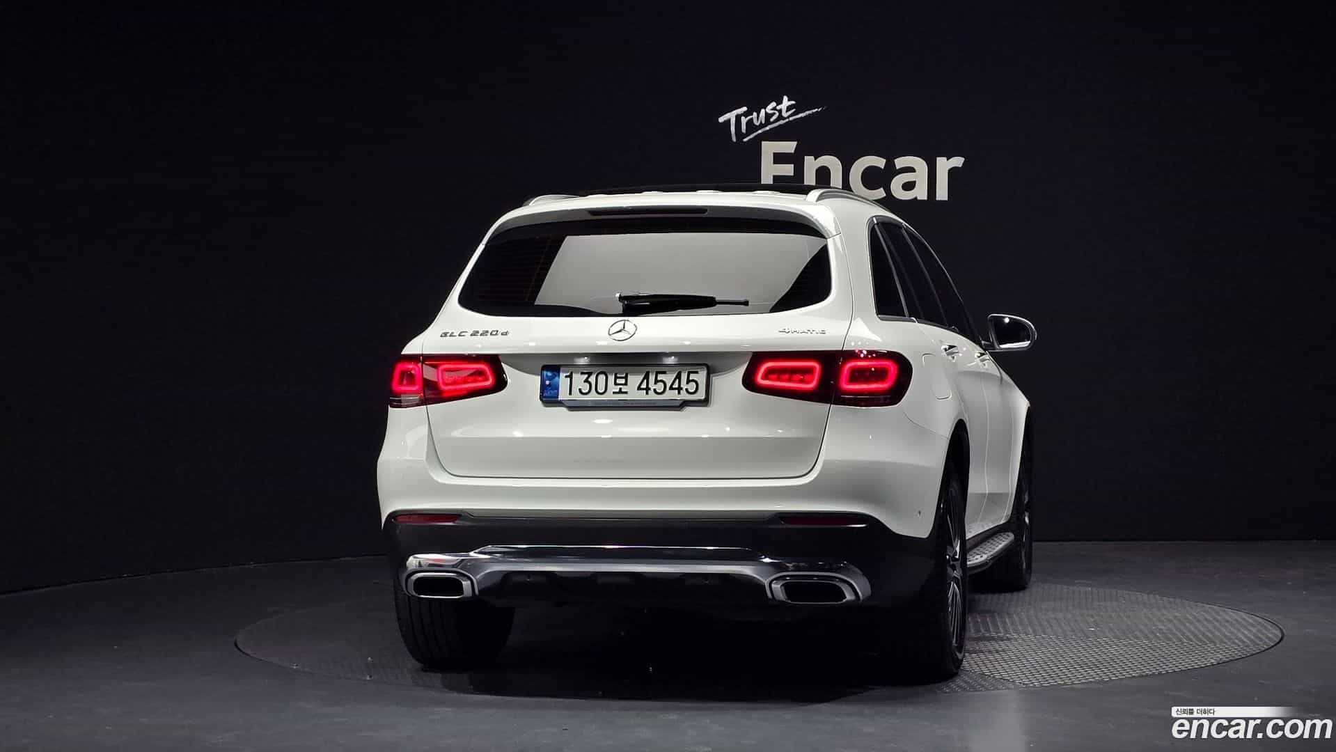 GLC-Class Mercedes-Benz 2021.2-OUTER-004