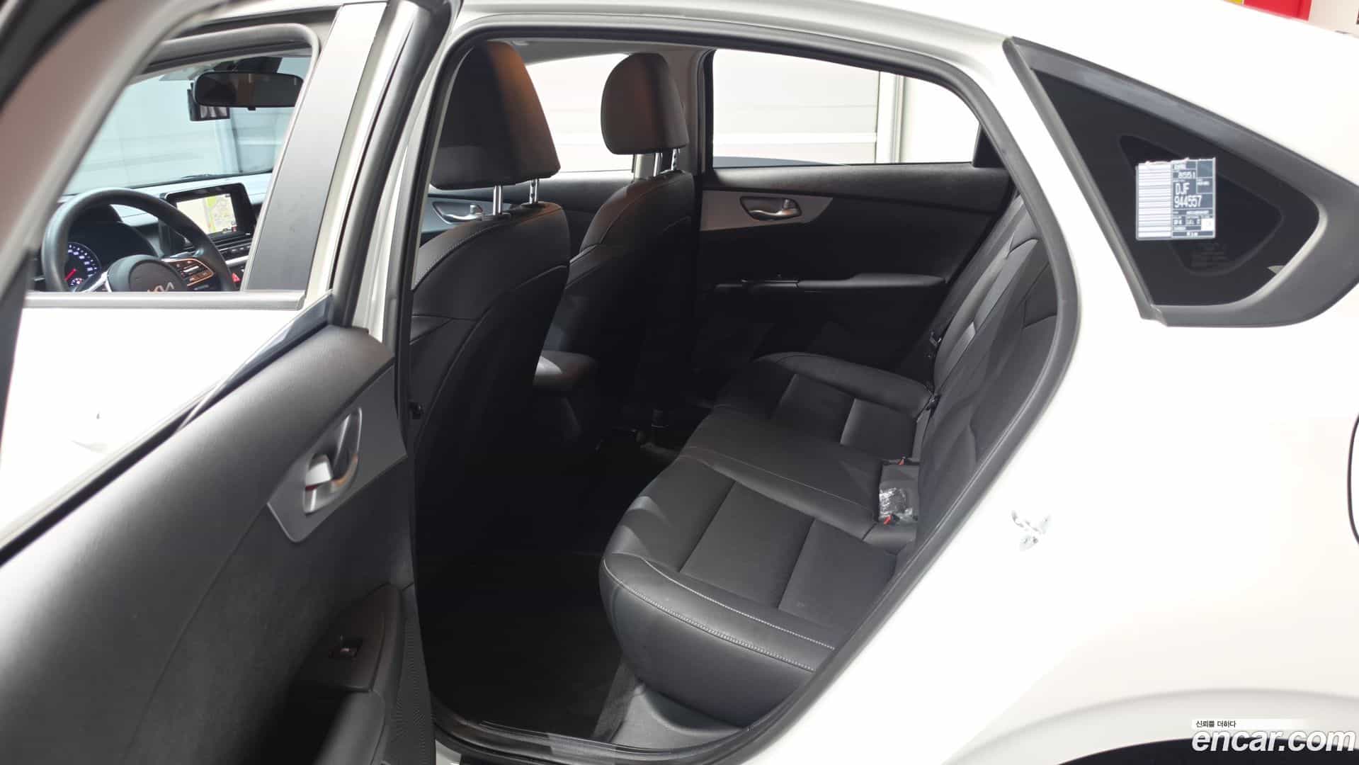 K3 Kia 2022.3-OPTION-015