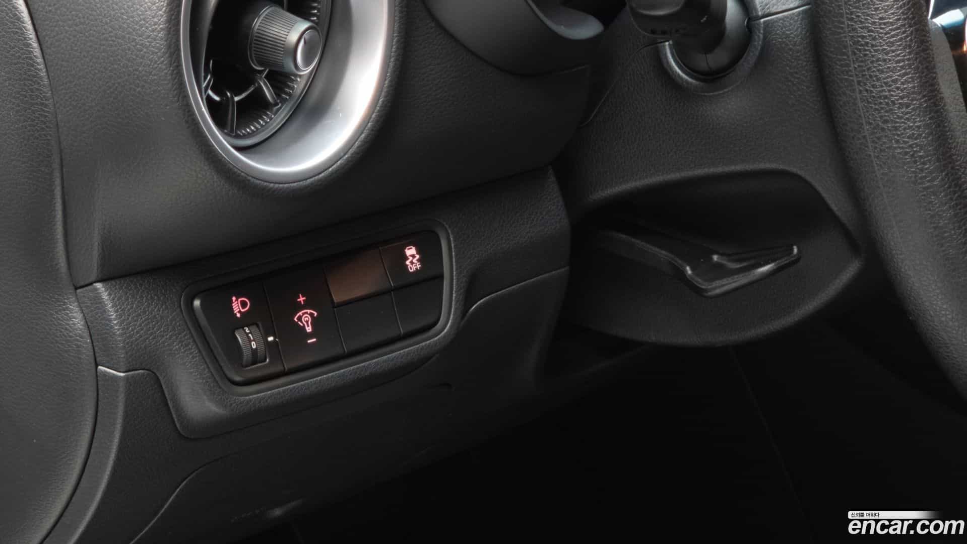 K3 Kia 2022.3-OPTION-024