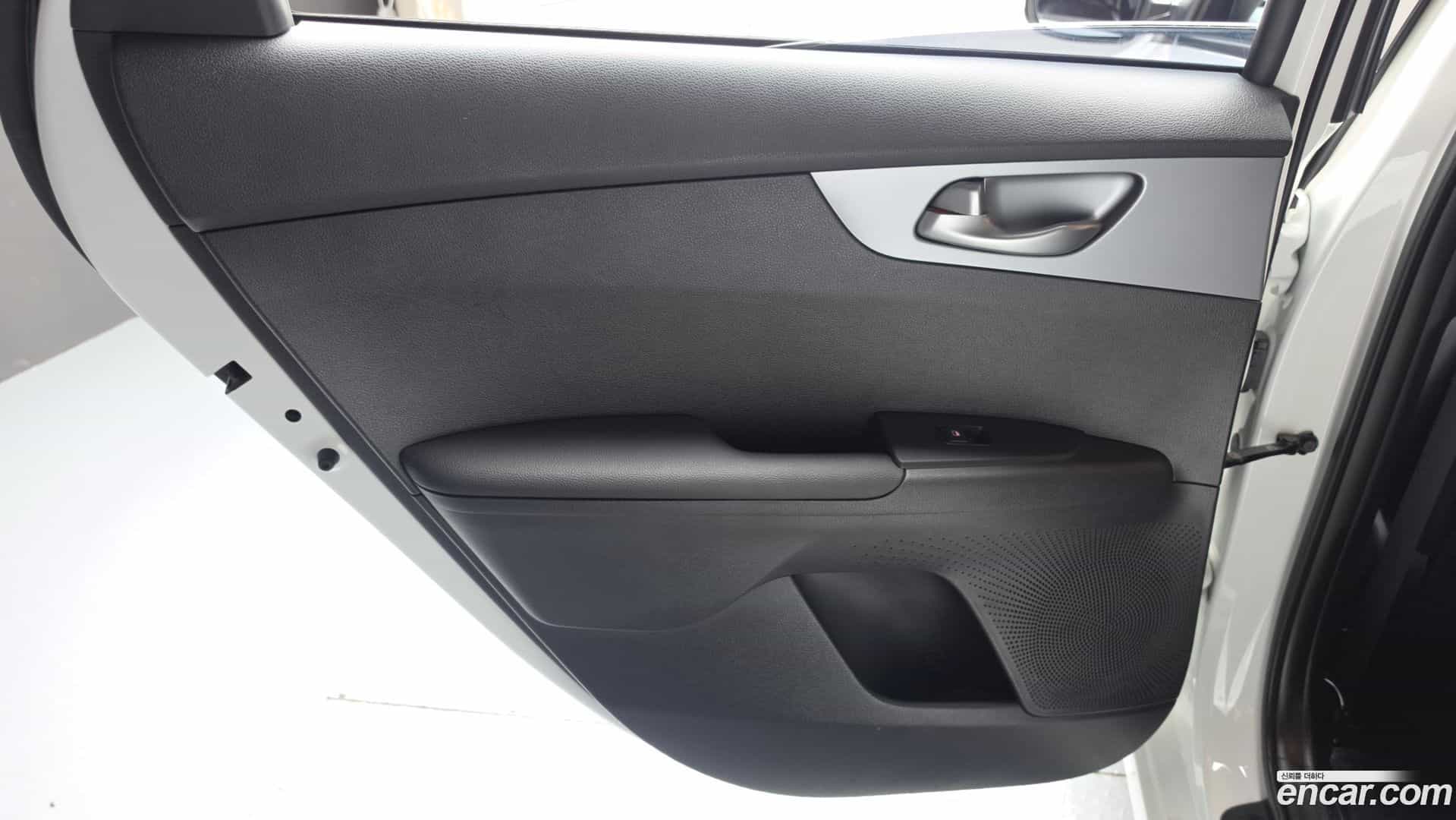 K3 Kia 2022.3-INNER-035