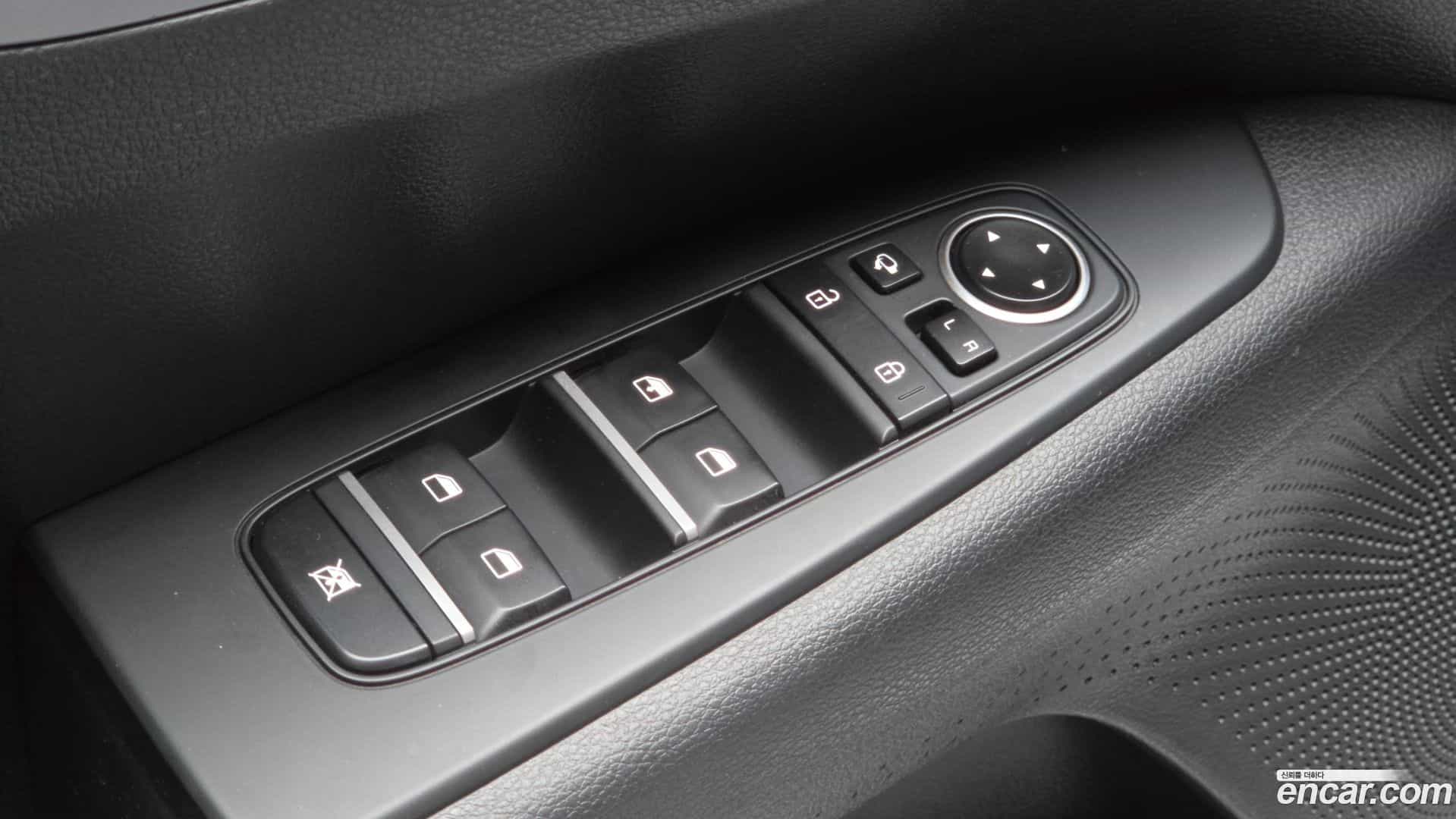 K3 Kia 2022.3-OPTION-041