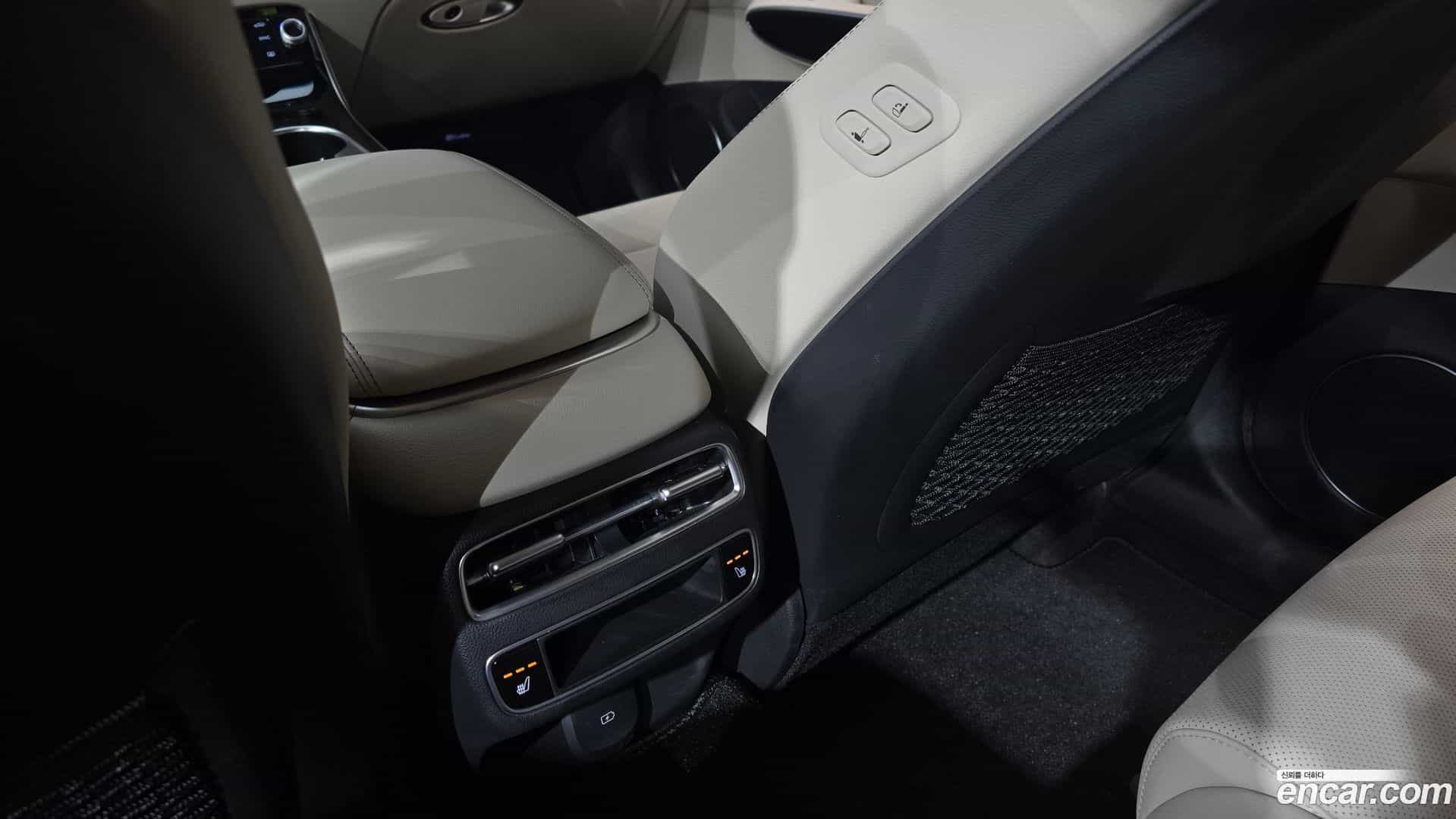 GV70 Genesis 2025.8-OPTION-023