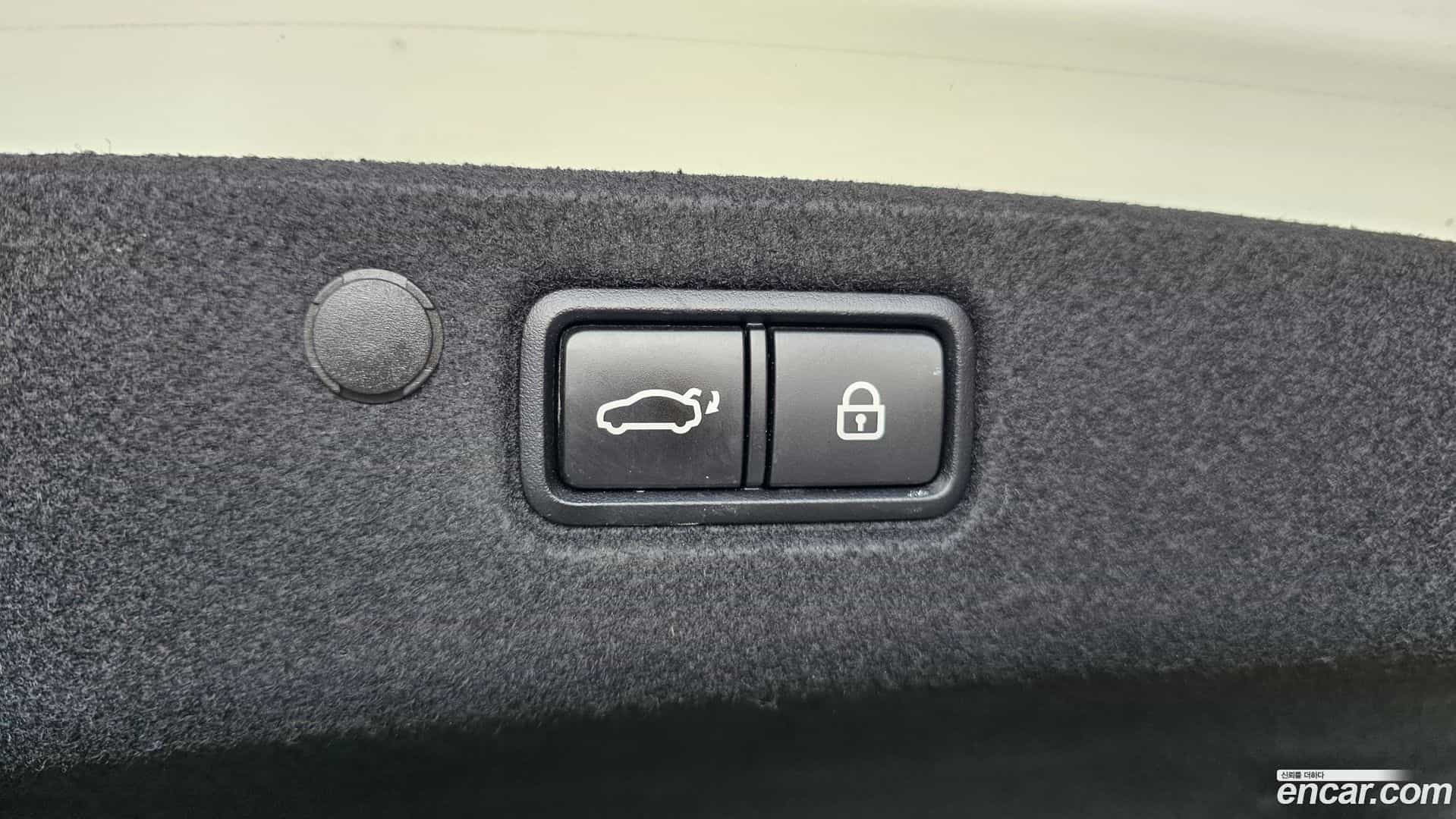 Grandeur Hyundai 2020.8-OPTION-044