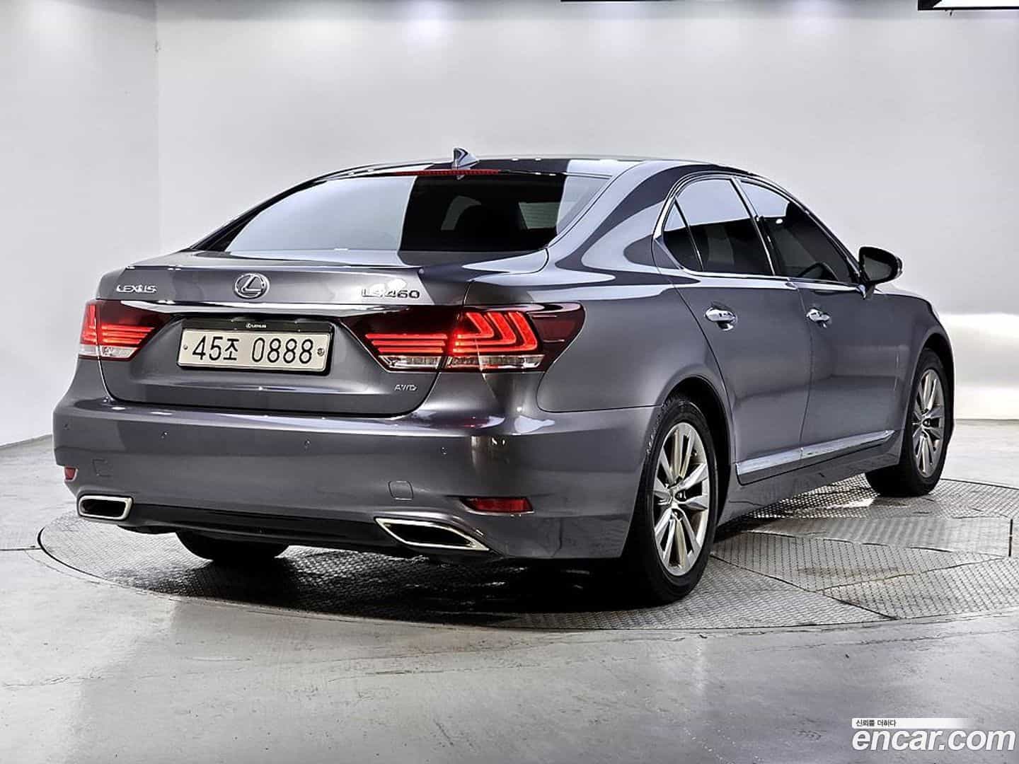 LS Lexus 2016.5-OUTER-004