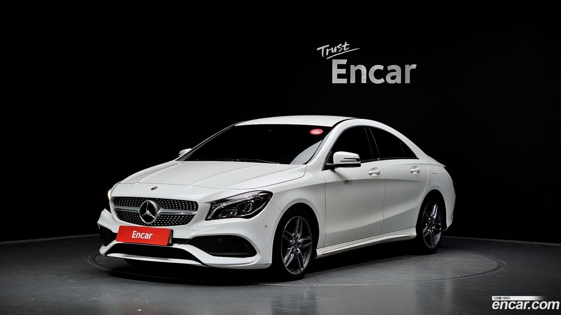 Main__Slider__Photo:CLA-Class Mercedes-Benz 2018.5-0