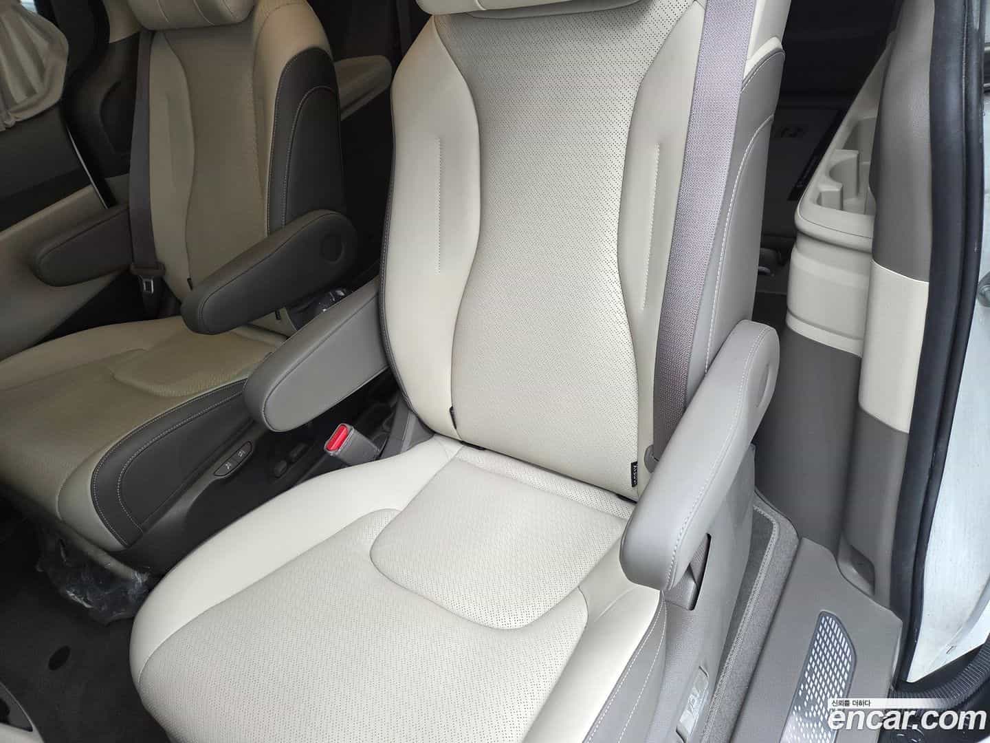 Canival Kia 2023.3-INNER-009