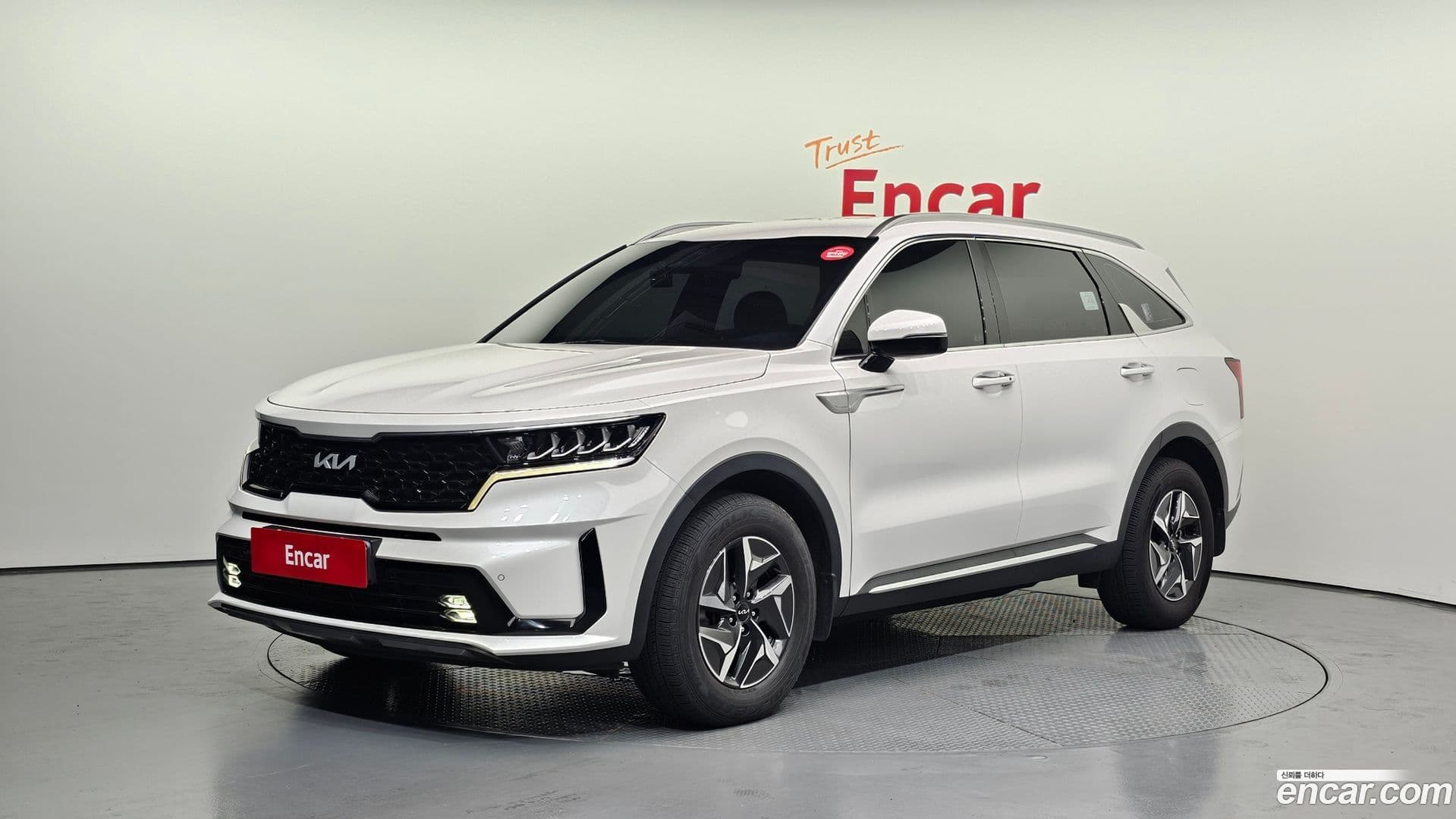 Main__Slider__Photo:Sorento Kia 2022.2-0