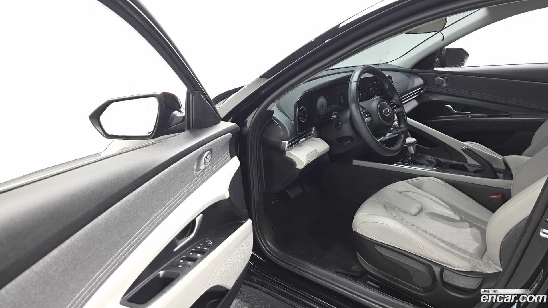 AVANTE Hyundai 2022.8-INNER-010