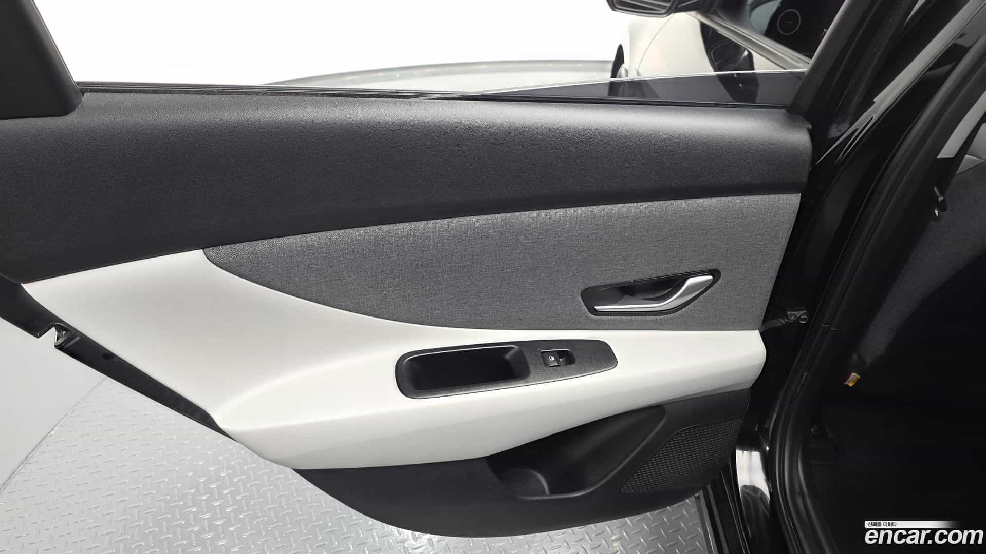 AVANTE Hyundai 2022.8-INNER-035