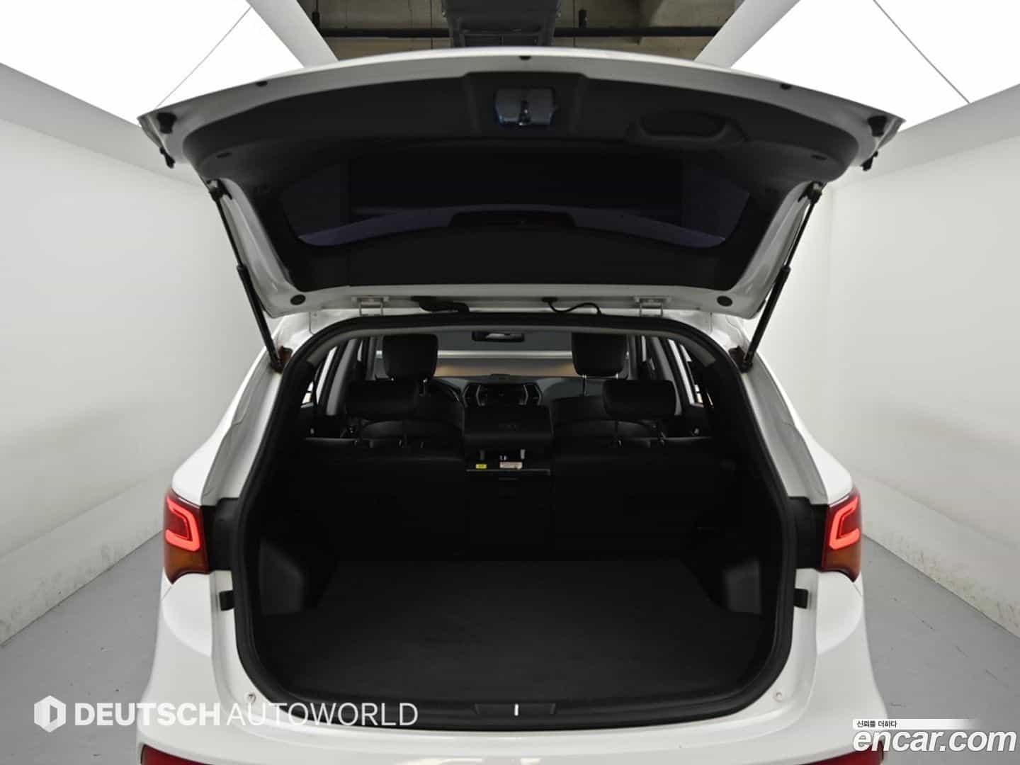 Santafe Hyundai 2018.3-OPTION-023
