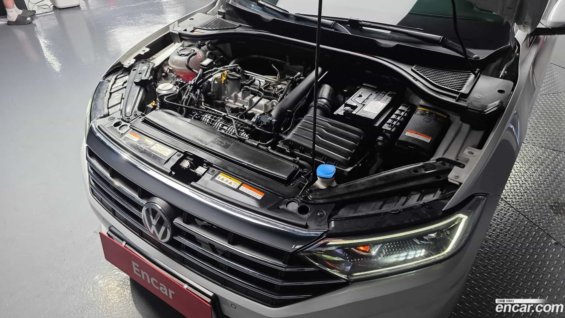Jetta Volkswagen 2020.11-OUTER-006