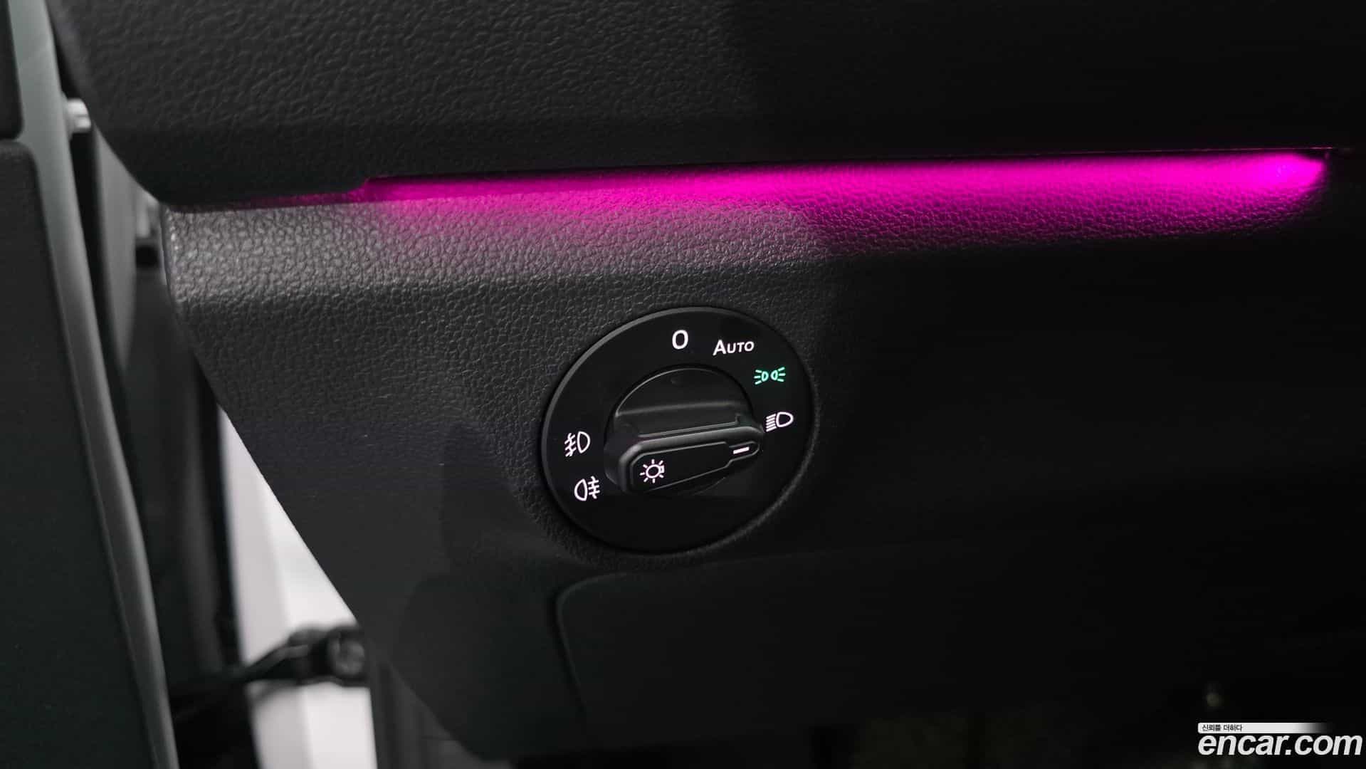 Jetta Volkswagen 2020.11-OPTION-042