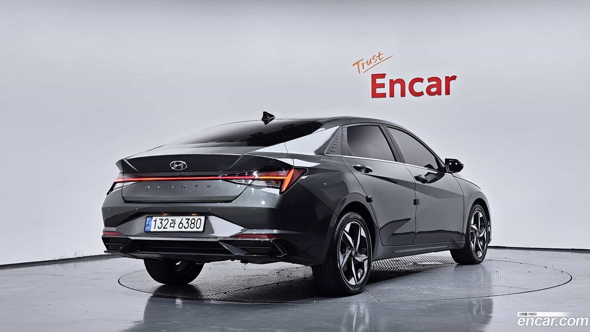 AVANTE Hyundai 2021.0-OUTER-002