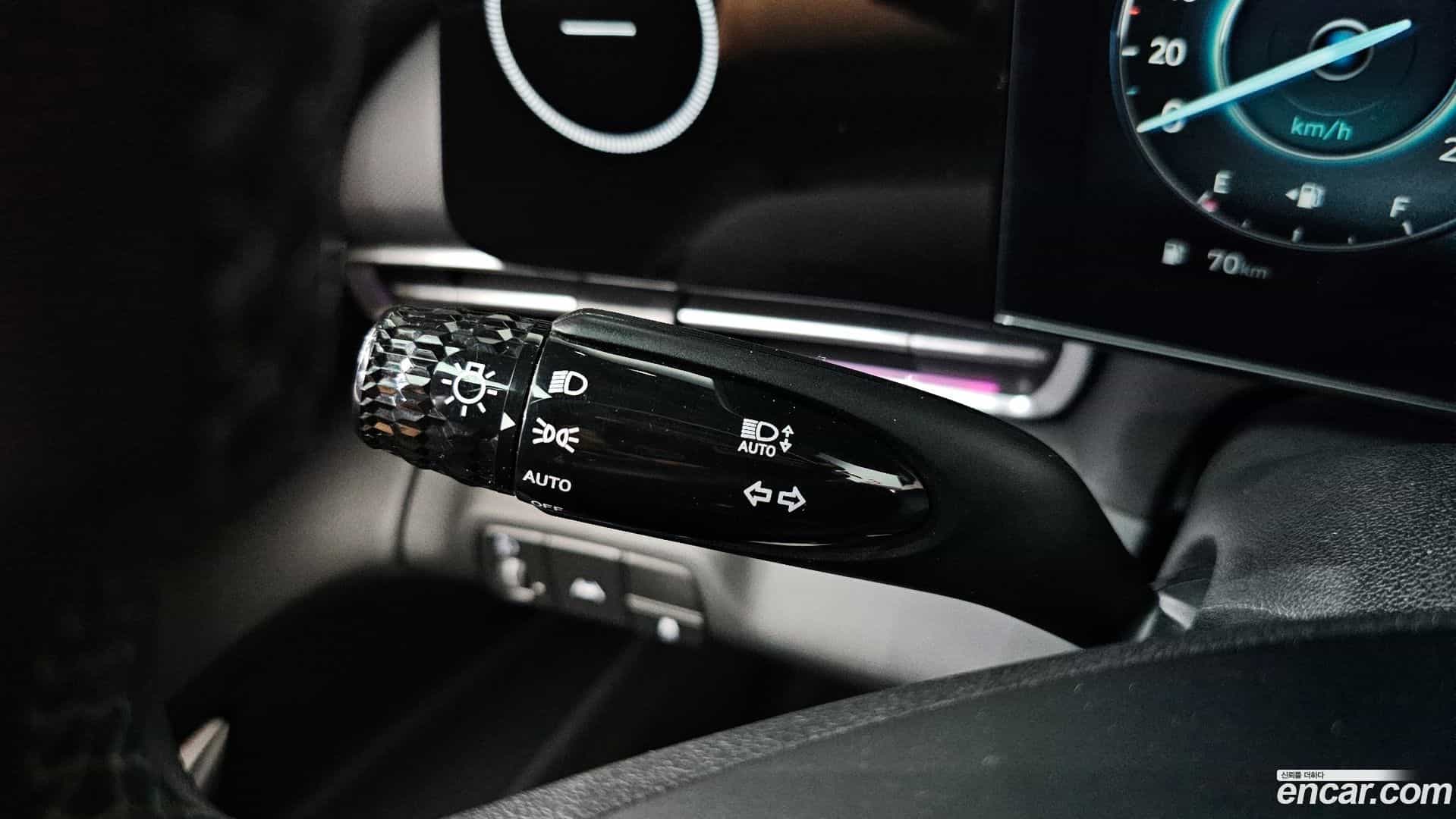 AVANTE Hyundai 2021.0-OPTION-041
