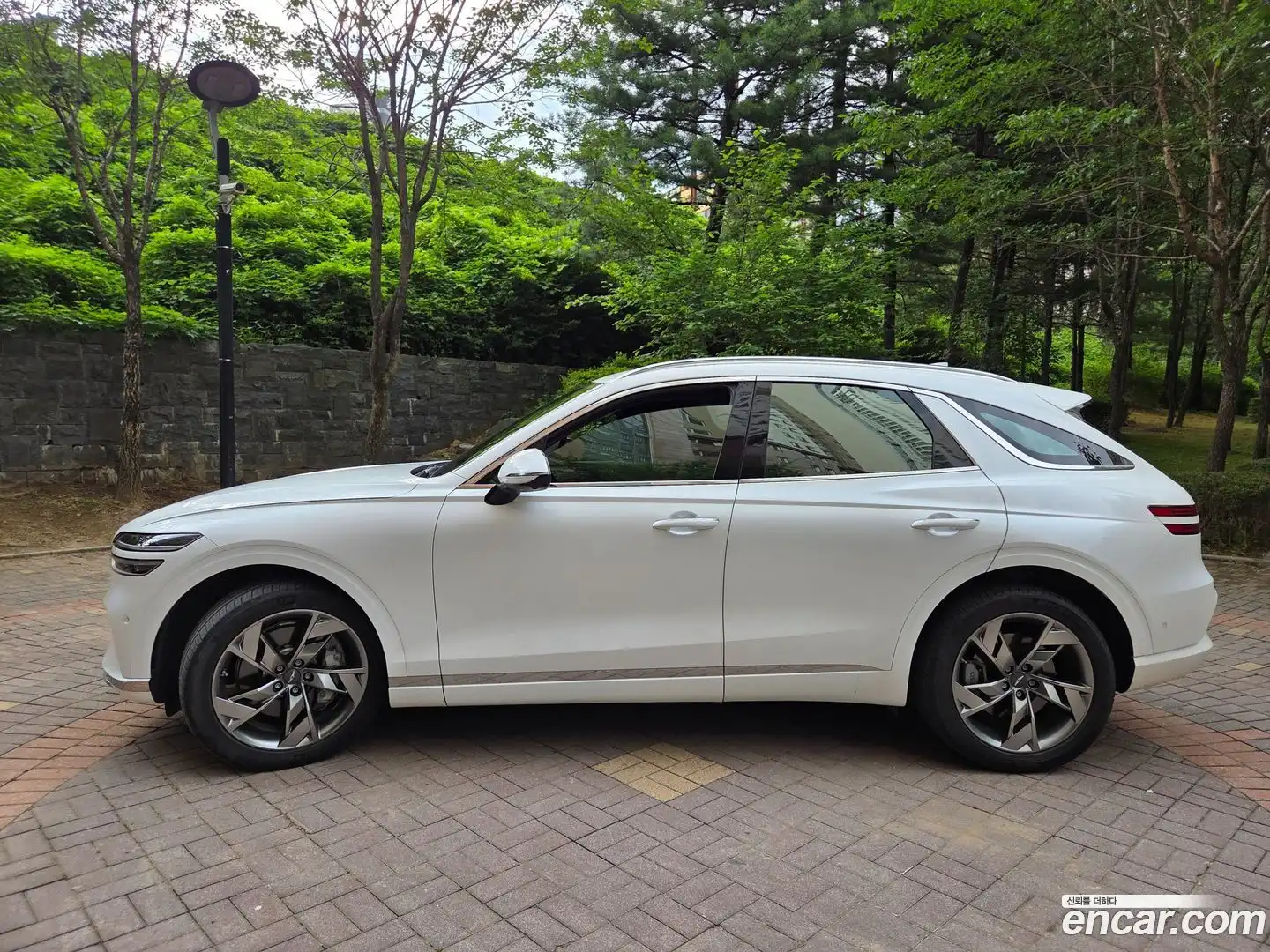 GV70 Genesis 2022.10-OUTER-003