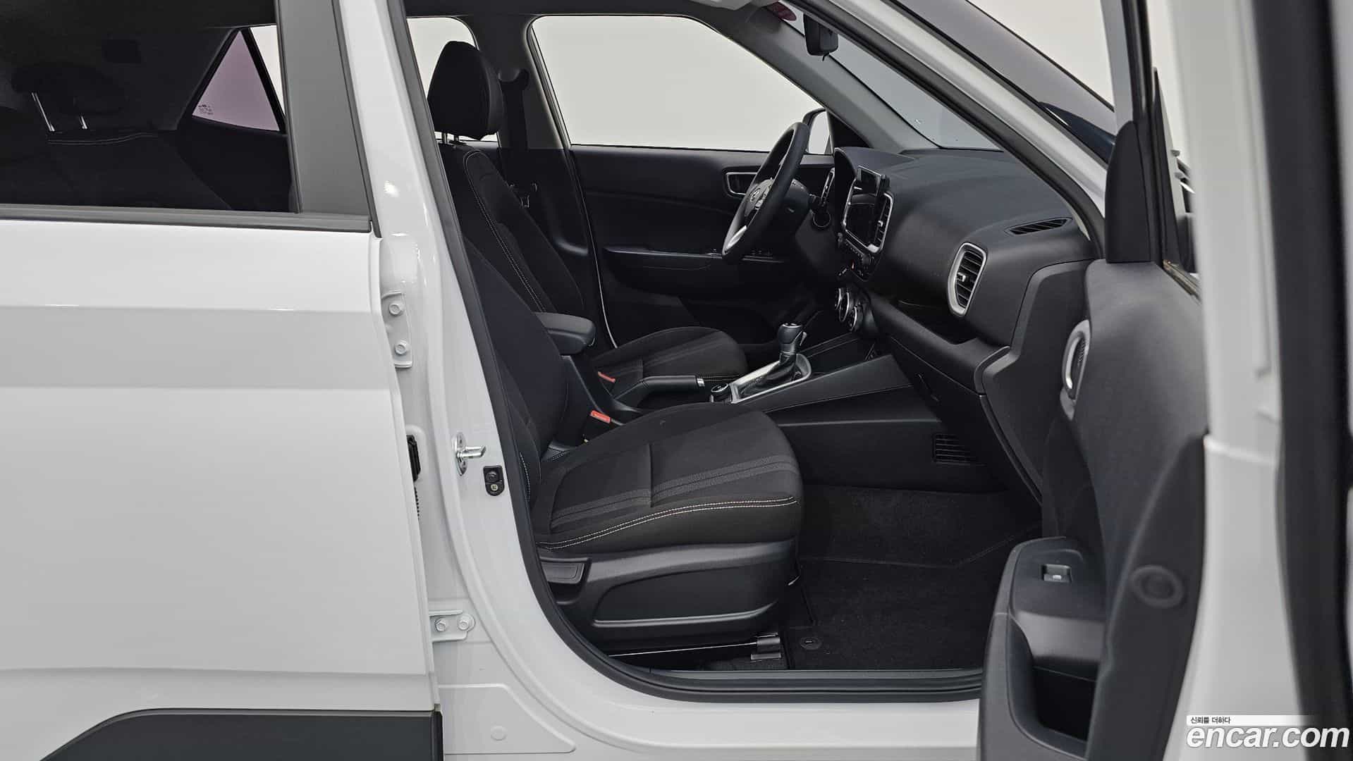 Venue Hyundai 2020.5-OPTION-015