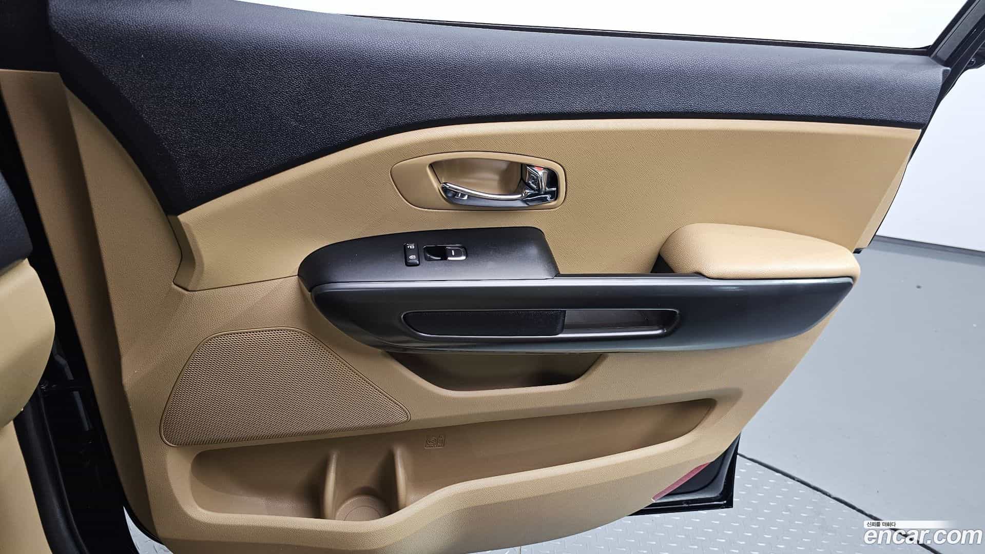 Canival Kia 2020.0-INNER-035
