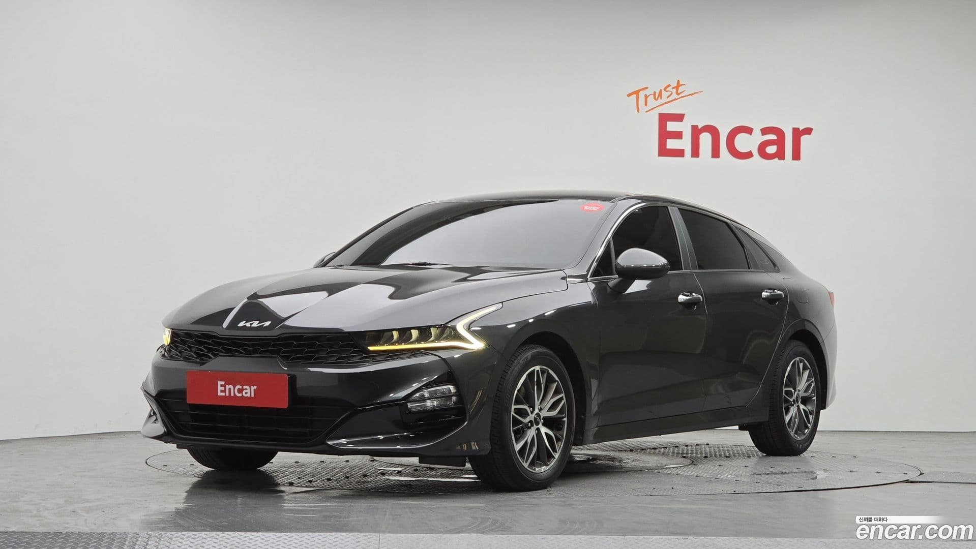 Main__Slider__Photo:K5 Kia 2022.3-0