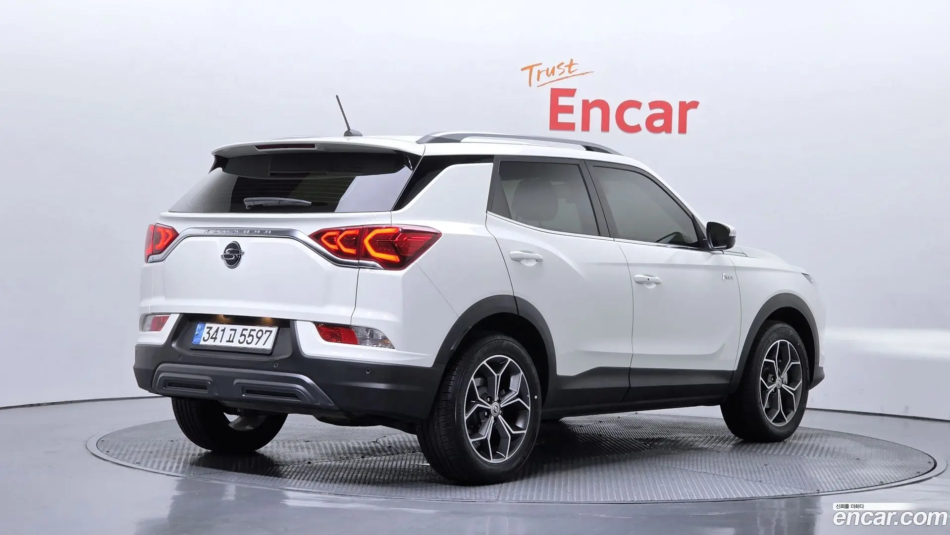 Main__Slider__Photo:KORANDO KG Mobility 2020.10-1