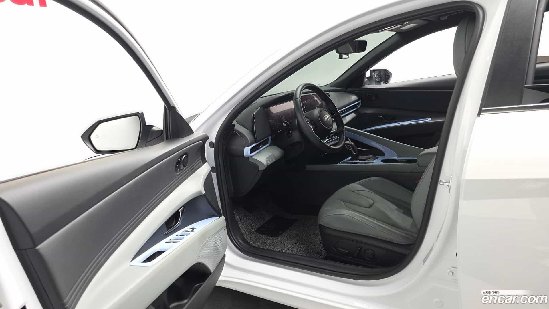 AVANTE Hyundai 2025.5-INNER-010