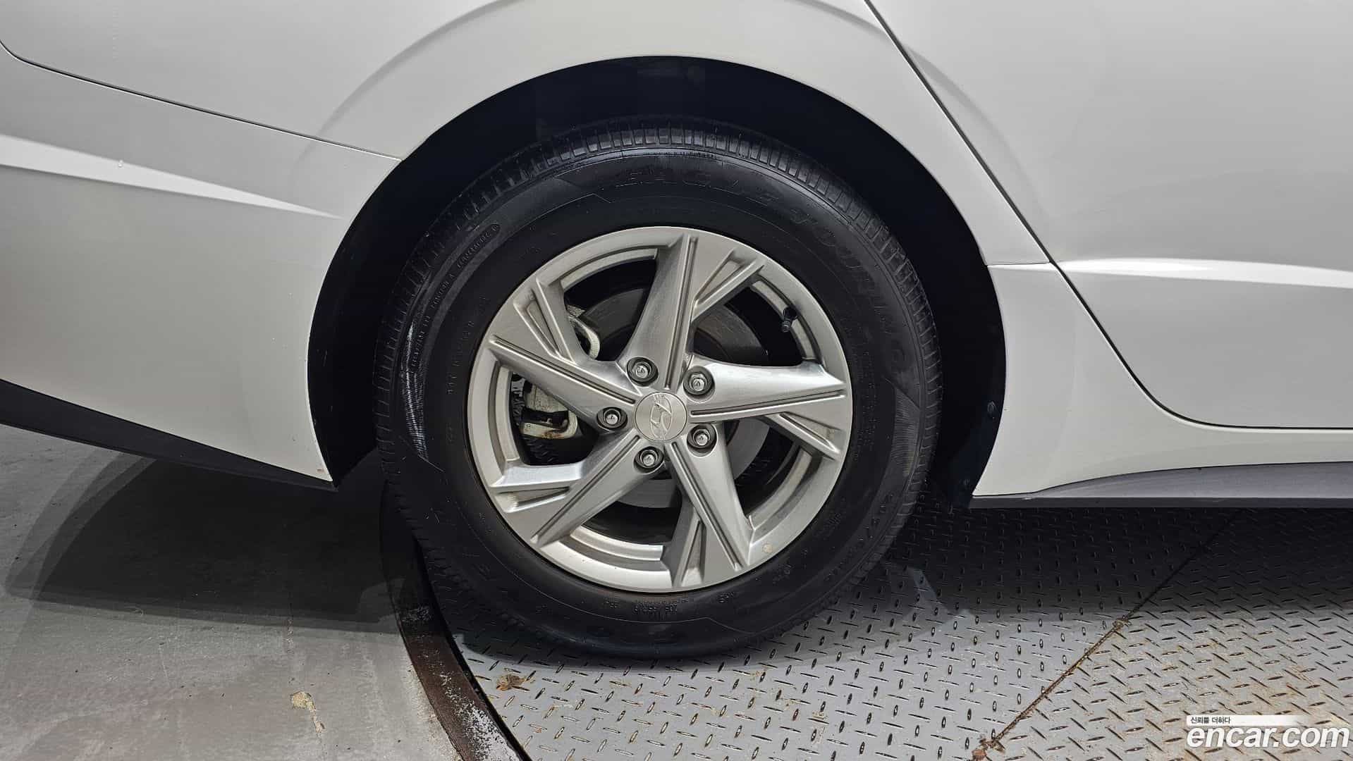Sonata Hyundai 2019.4-OUTER-005