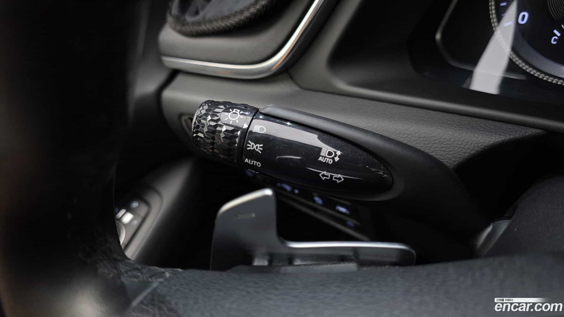 Sonata Hyundai 2019.4-OPTION-040