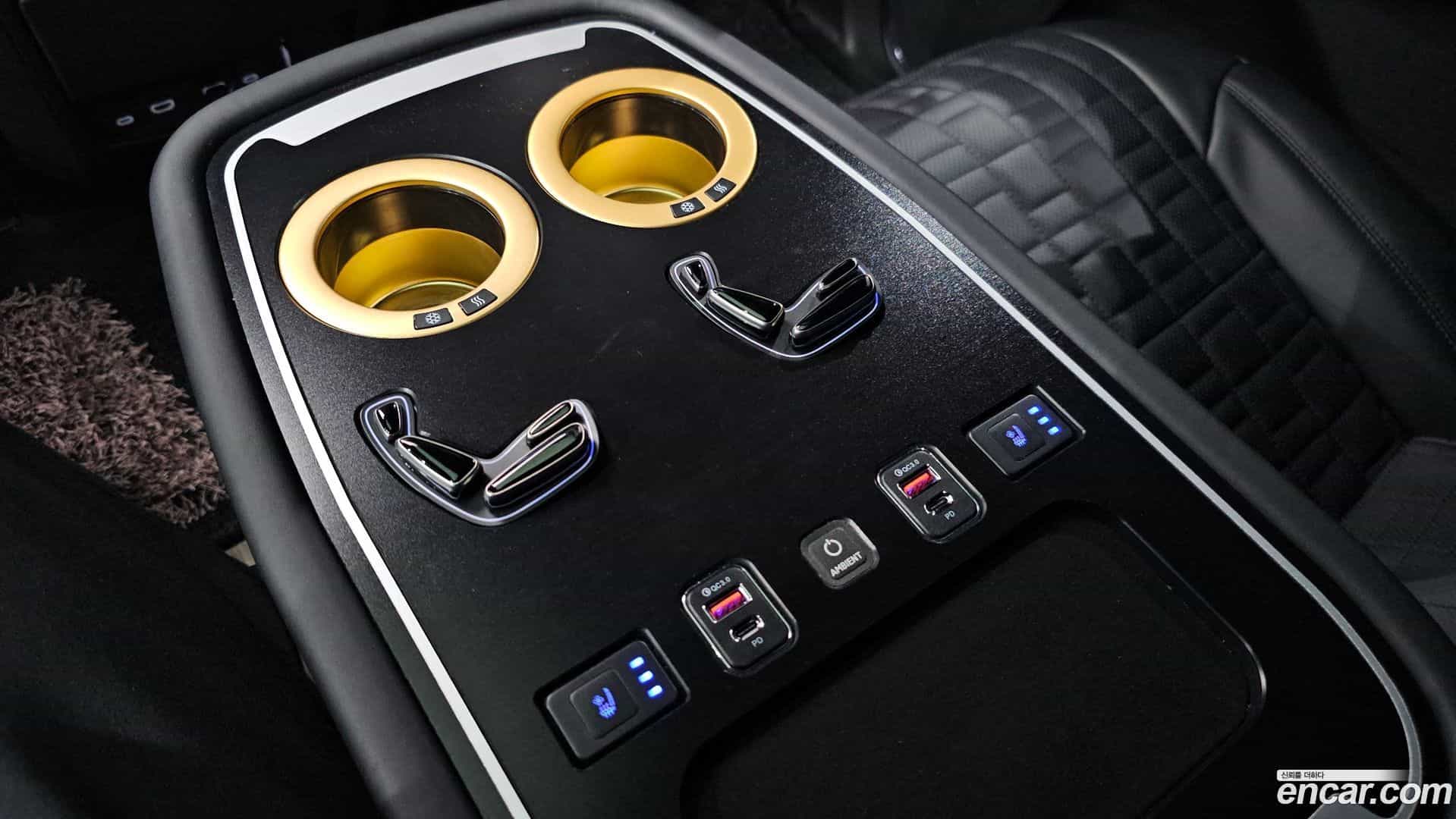 Escalade Cadillac 2023.10-OPTION-021
