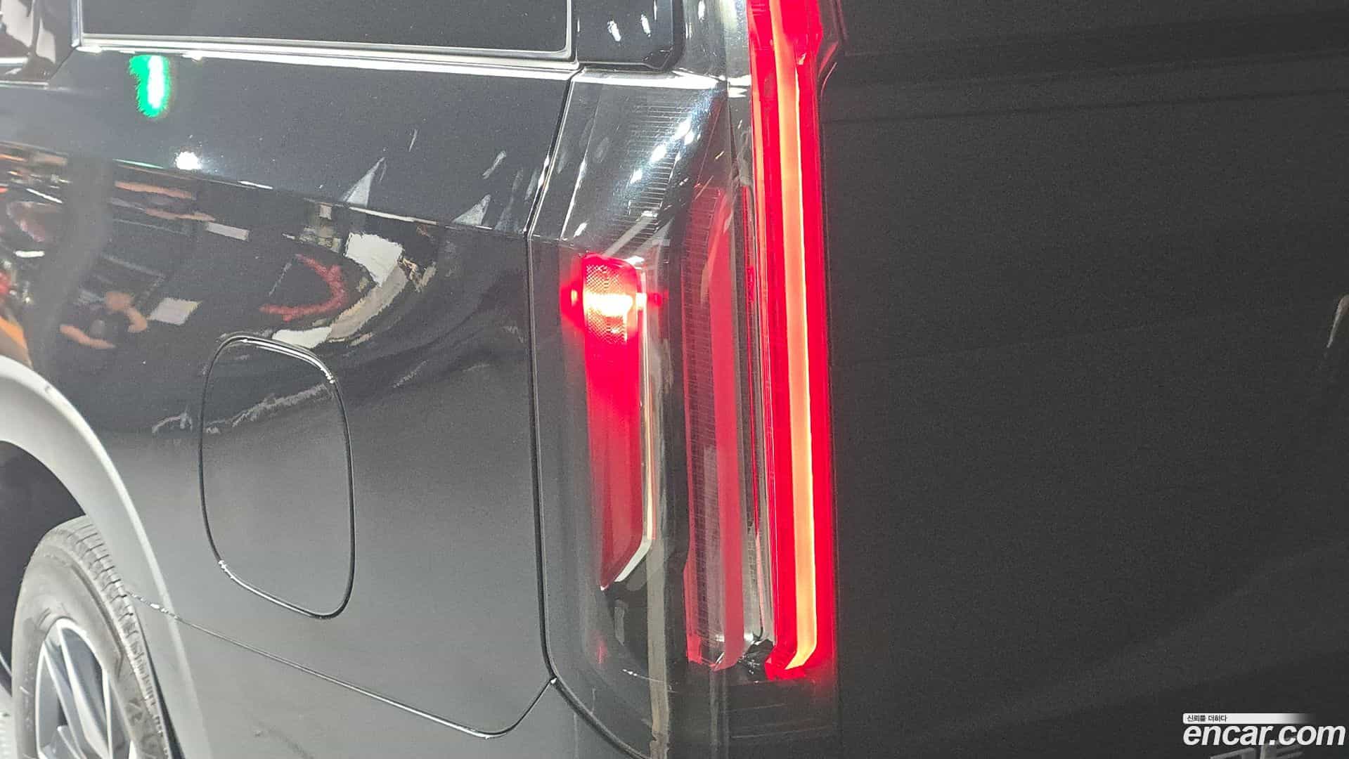 Escalade Cadillac 2023.10-OUTER-033