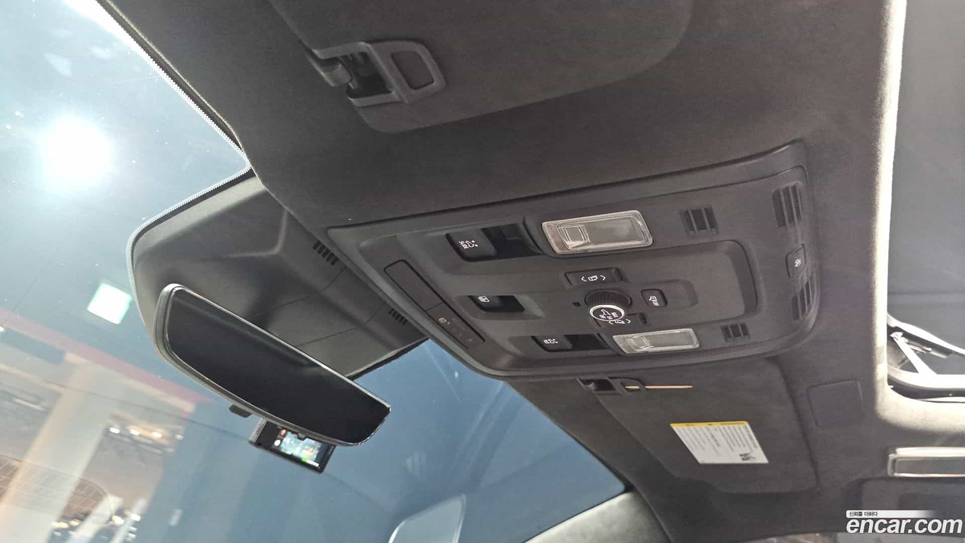 Escalade Cadillac 2023.10-OPTION-040